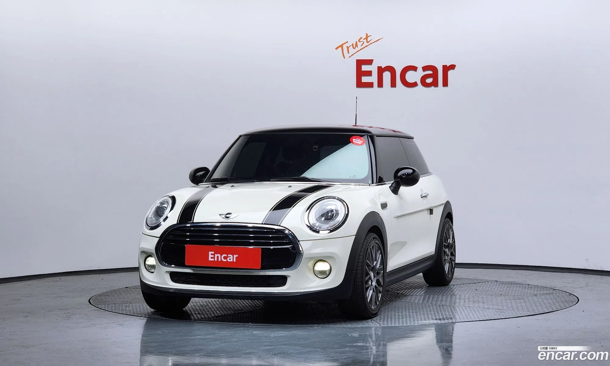 Mini Cooper 2017 — 2