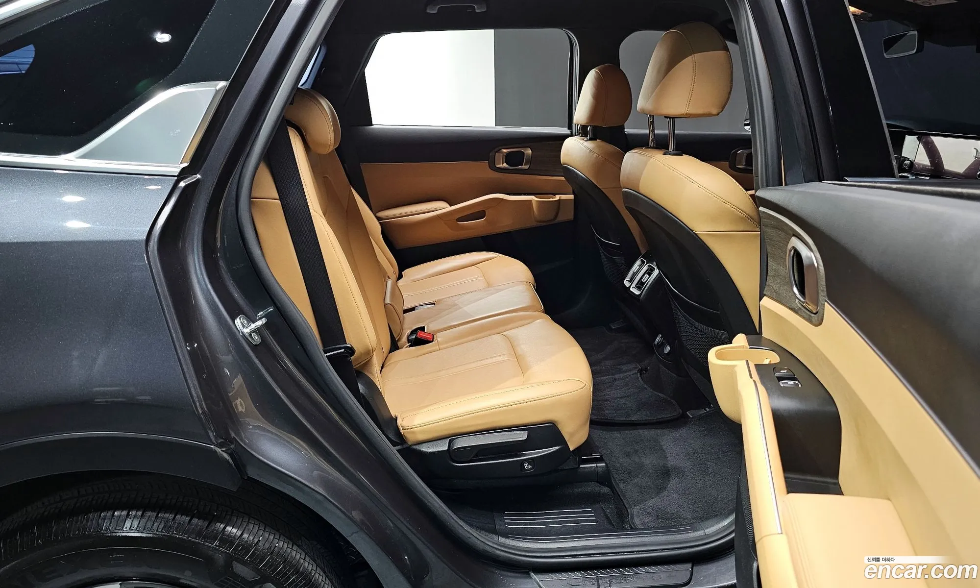 Kia Sorento 2021 KNARJ81GBMA034810 — 15