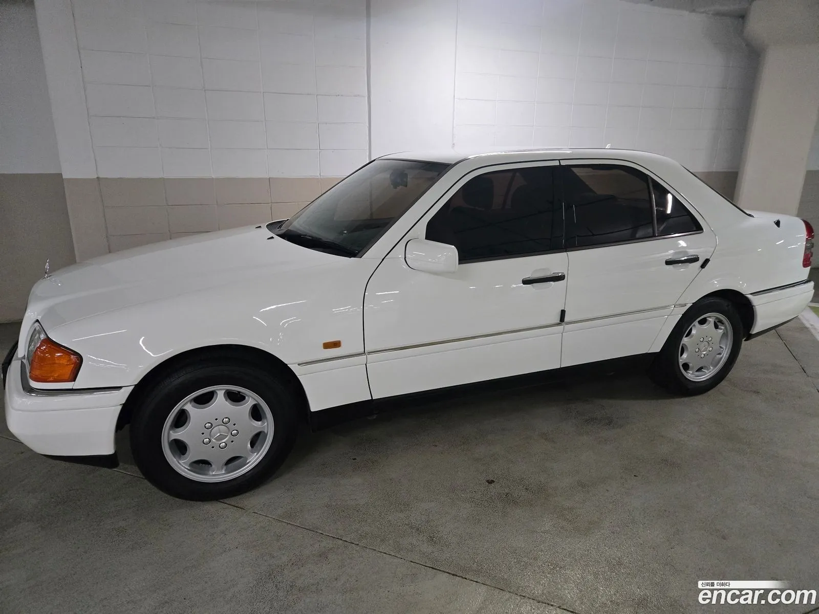 Mercedes-Benz C-Class 1997 — 11