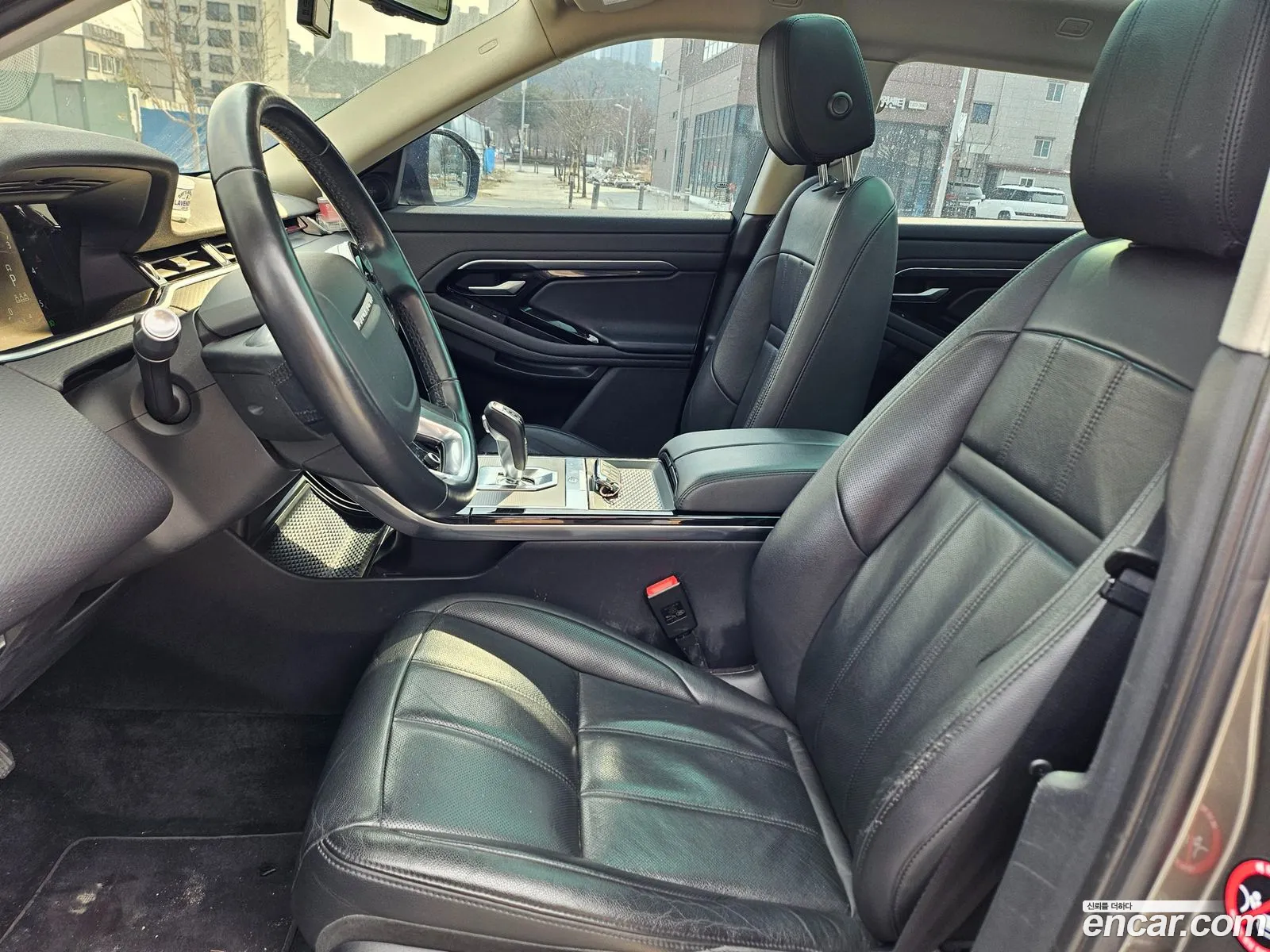 Land Rover Range Rover Evoque 2020 — 3