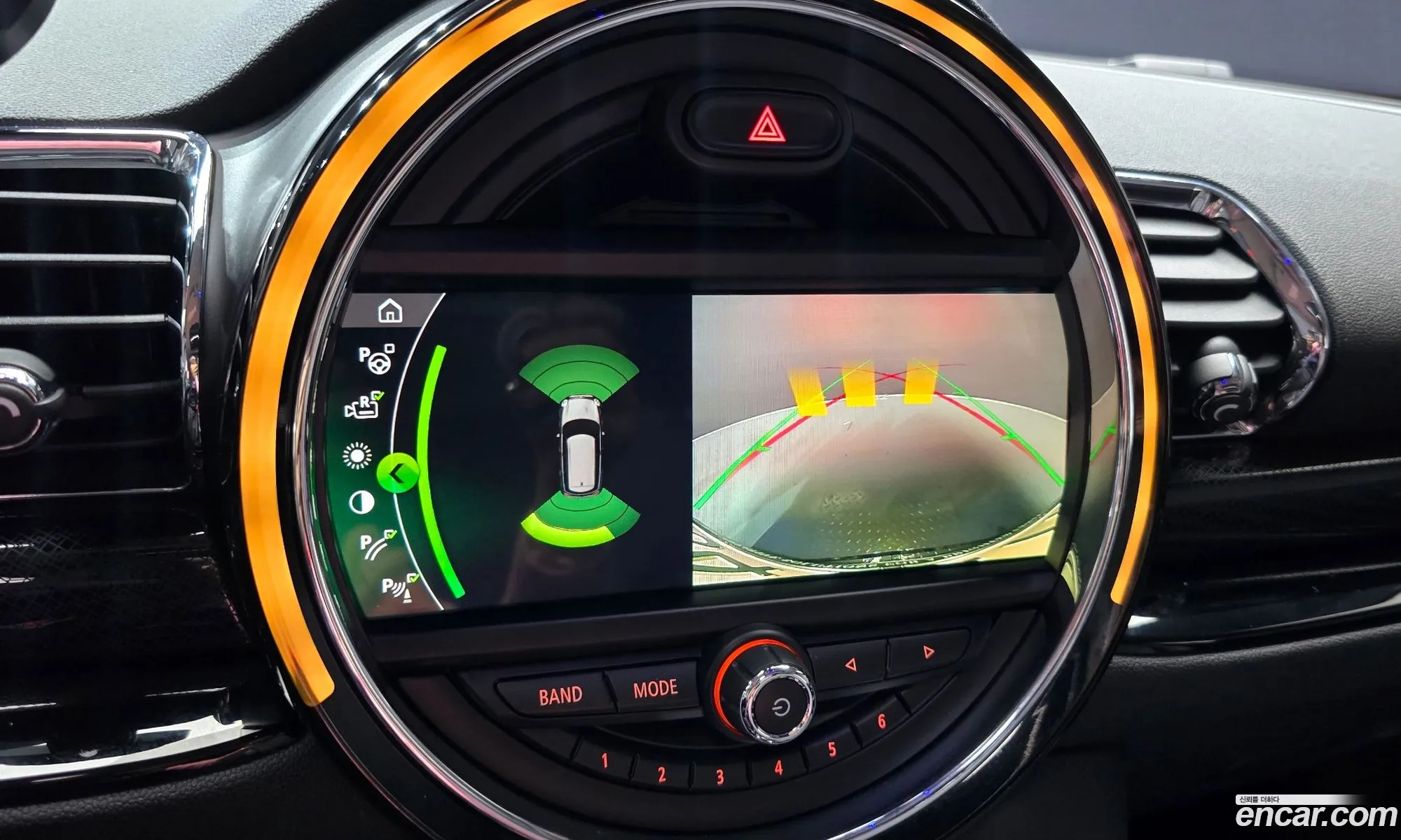 Mini Cooper D Clubman 2020 — 19