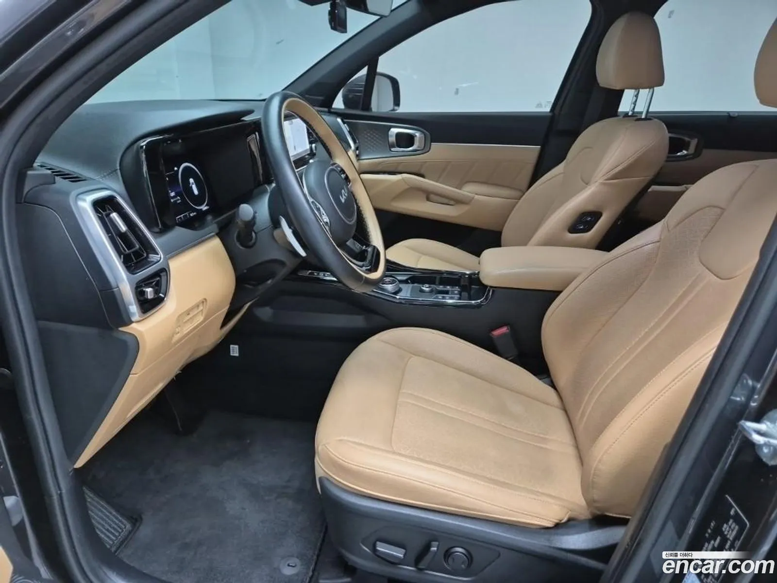 Kia Sorento 2023 — 10