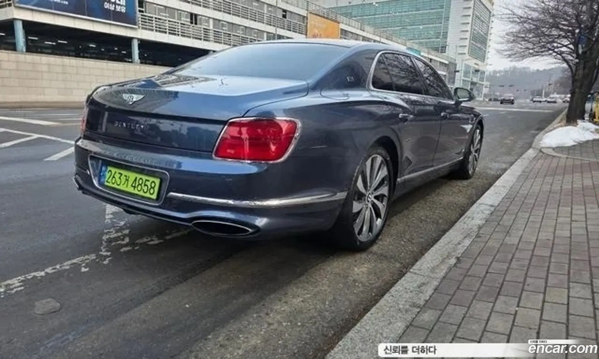Bentley Flying Spur 2020 — 5