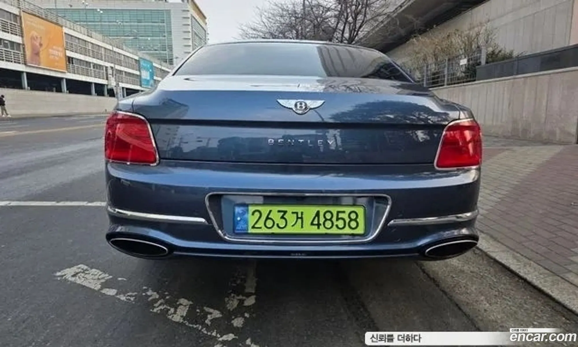 Bentley Flying Spur 2020 — 2