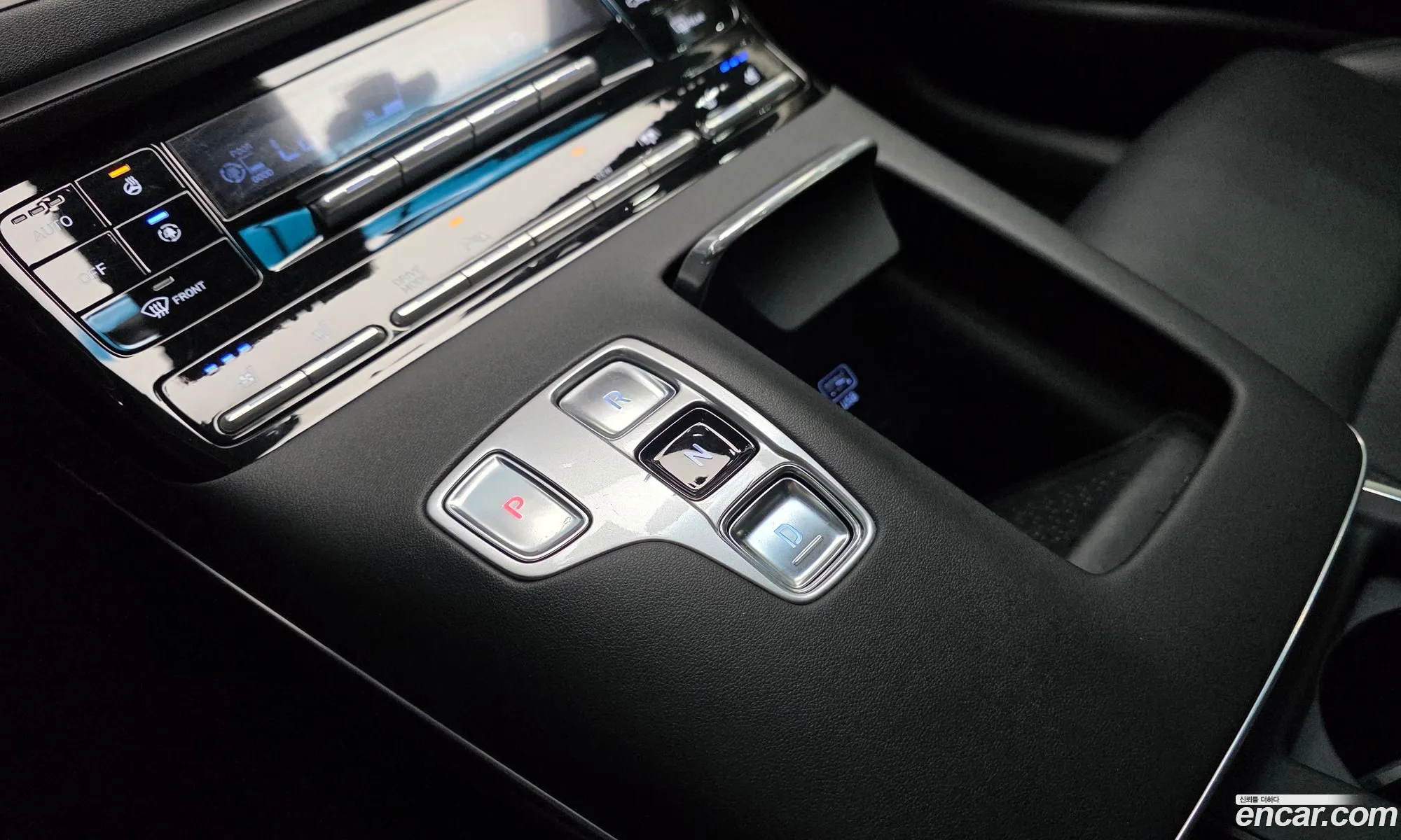 Hyundai Grandeur IG 2020 — 17