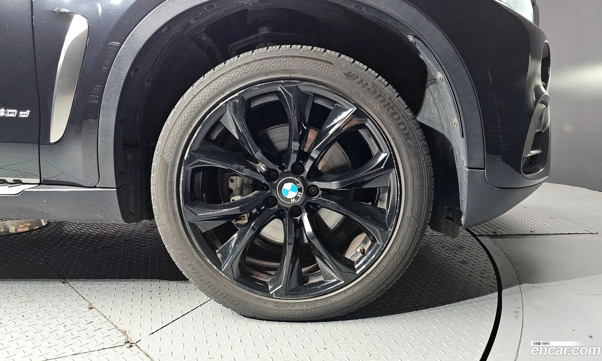 BMW X6 2015 — 17