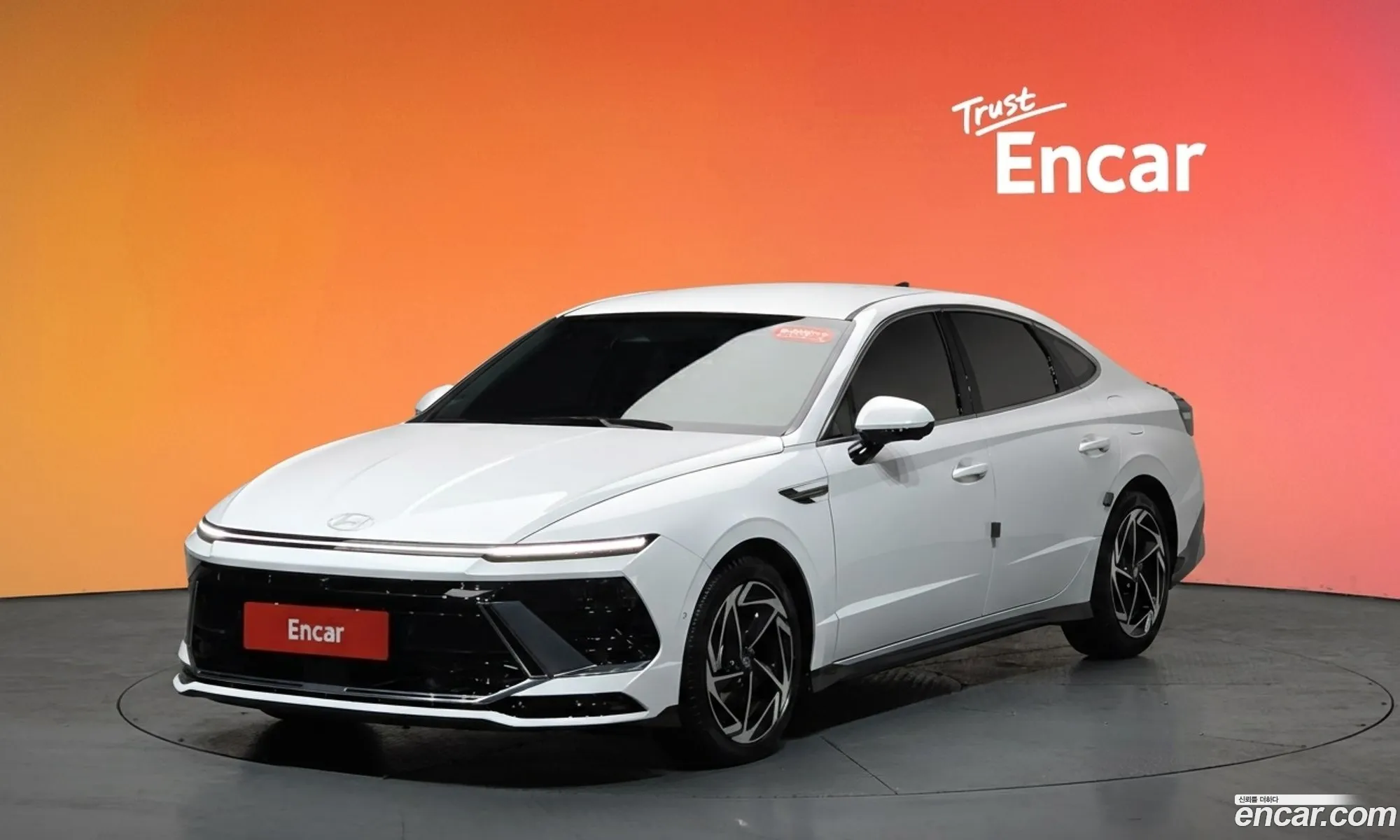 Hyundai Sonata the Edge Hybrid 2024 — 3