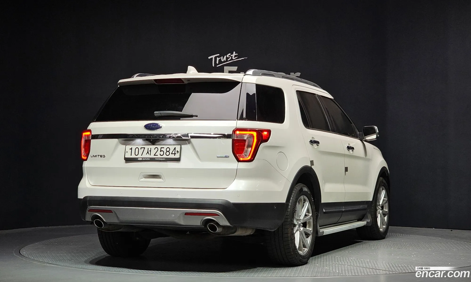 Ford Explorer 2016 1FM5K8FH6GGB90301 — 2