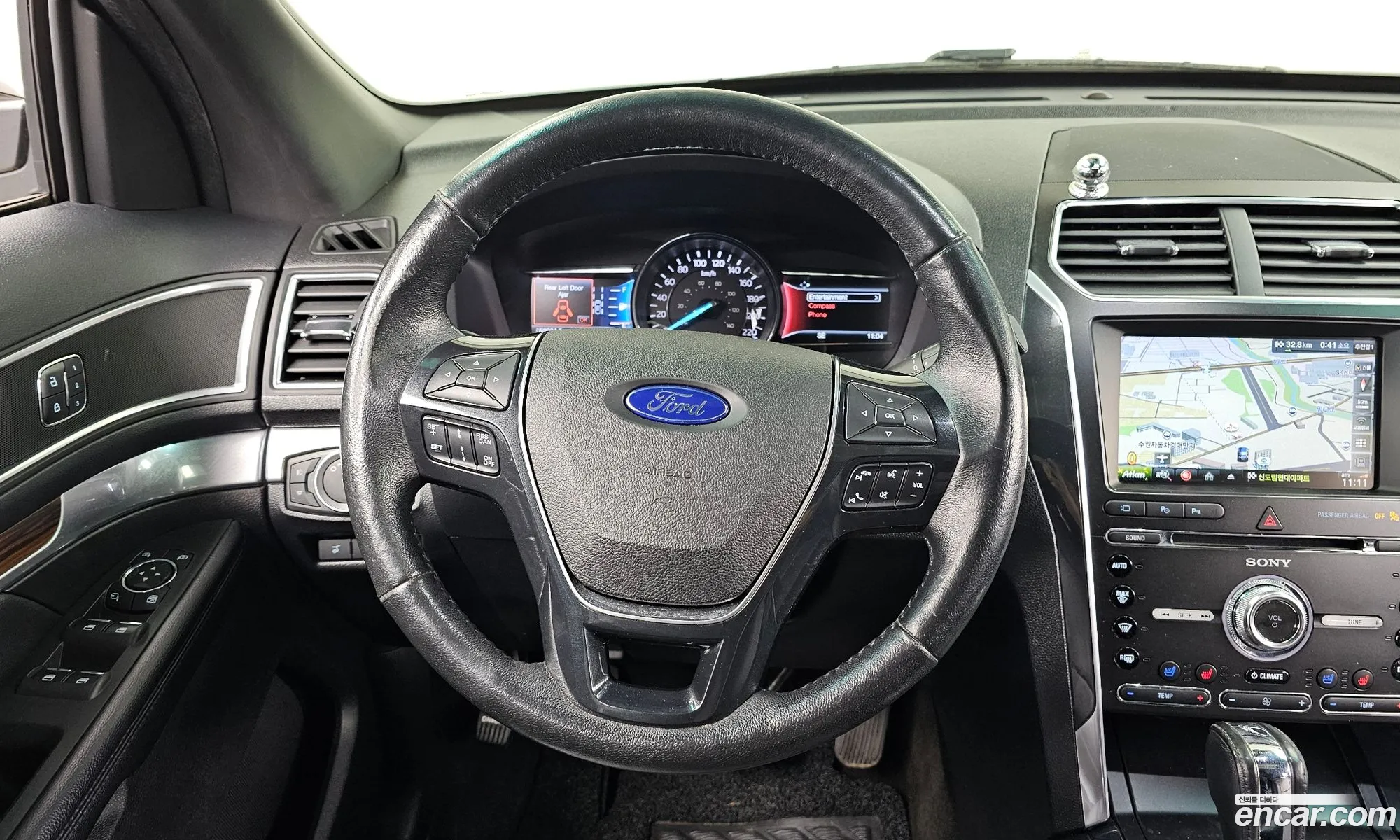 Ford Explorer 2016 1FM5K8FH6GGB90301 — 5
