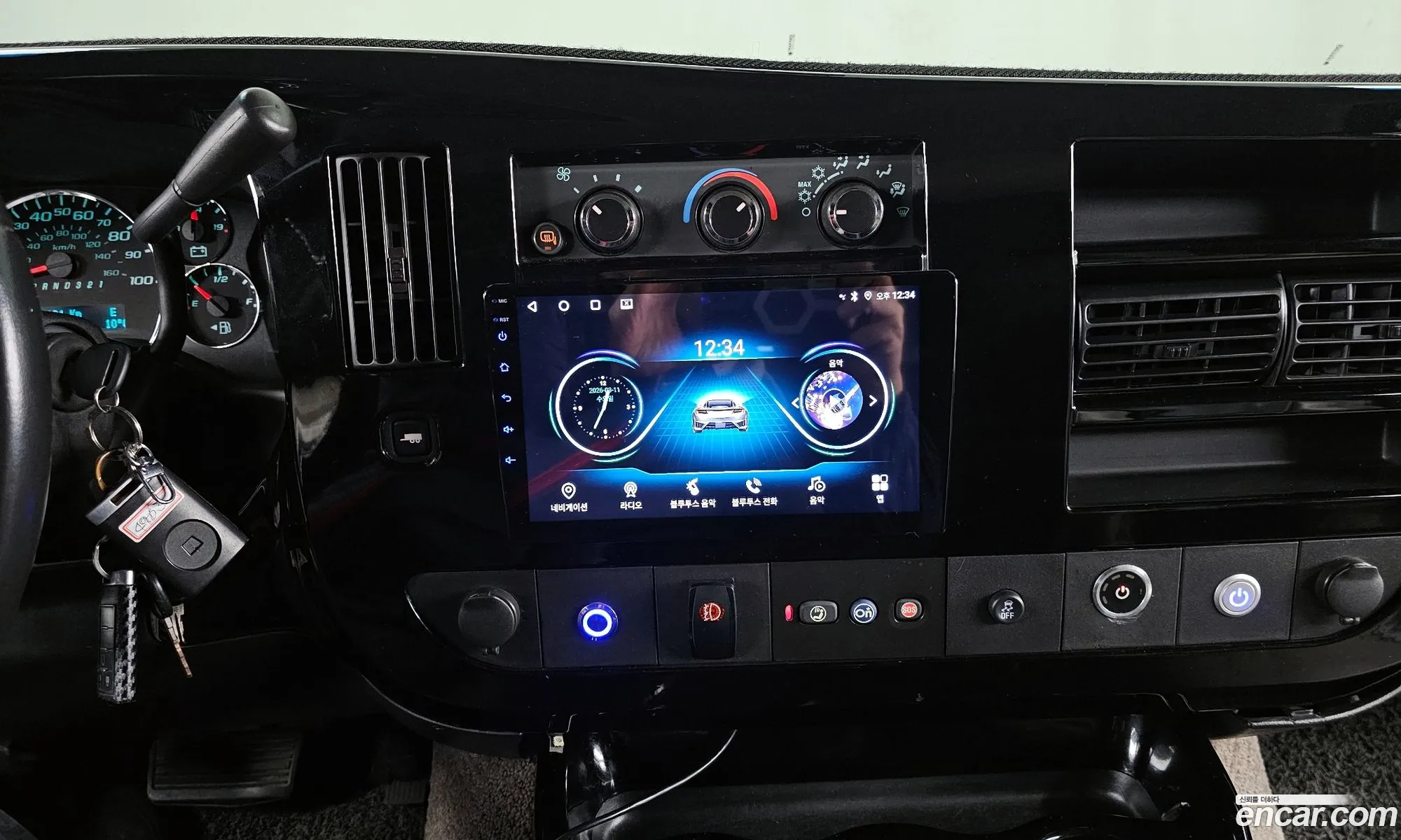 Chevrolet Express Van 2014 1GBSGDC49E1120847 — 15