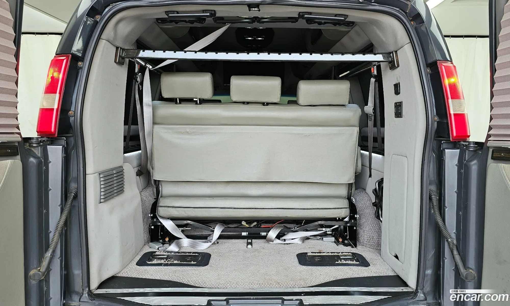 Chevrolet Express Van 2014 1GBSGDC49E1120847 — 18