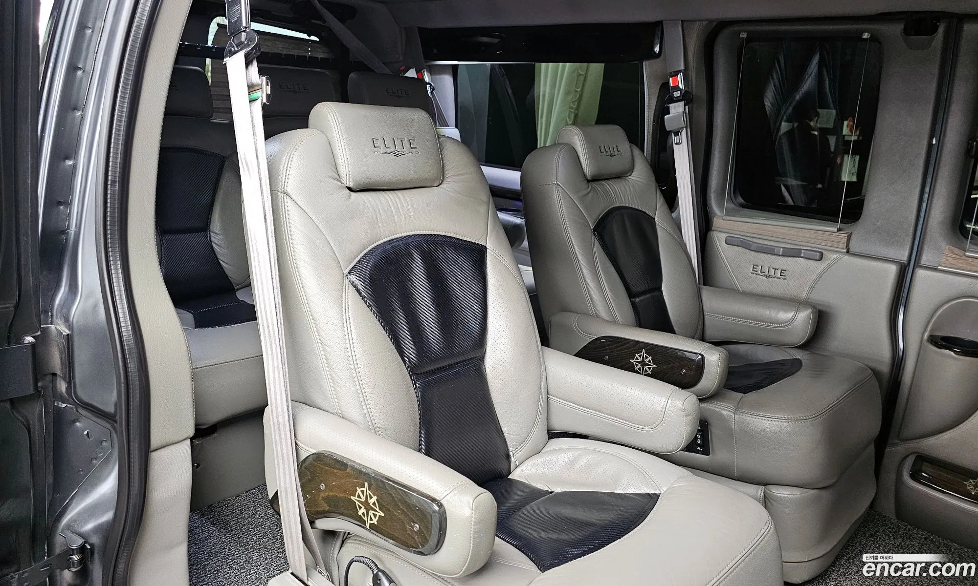 Chevrolet Express Van 2014 1GBSGDC49E1120847 — 10