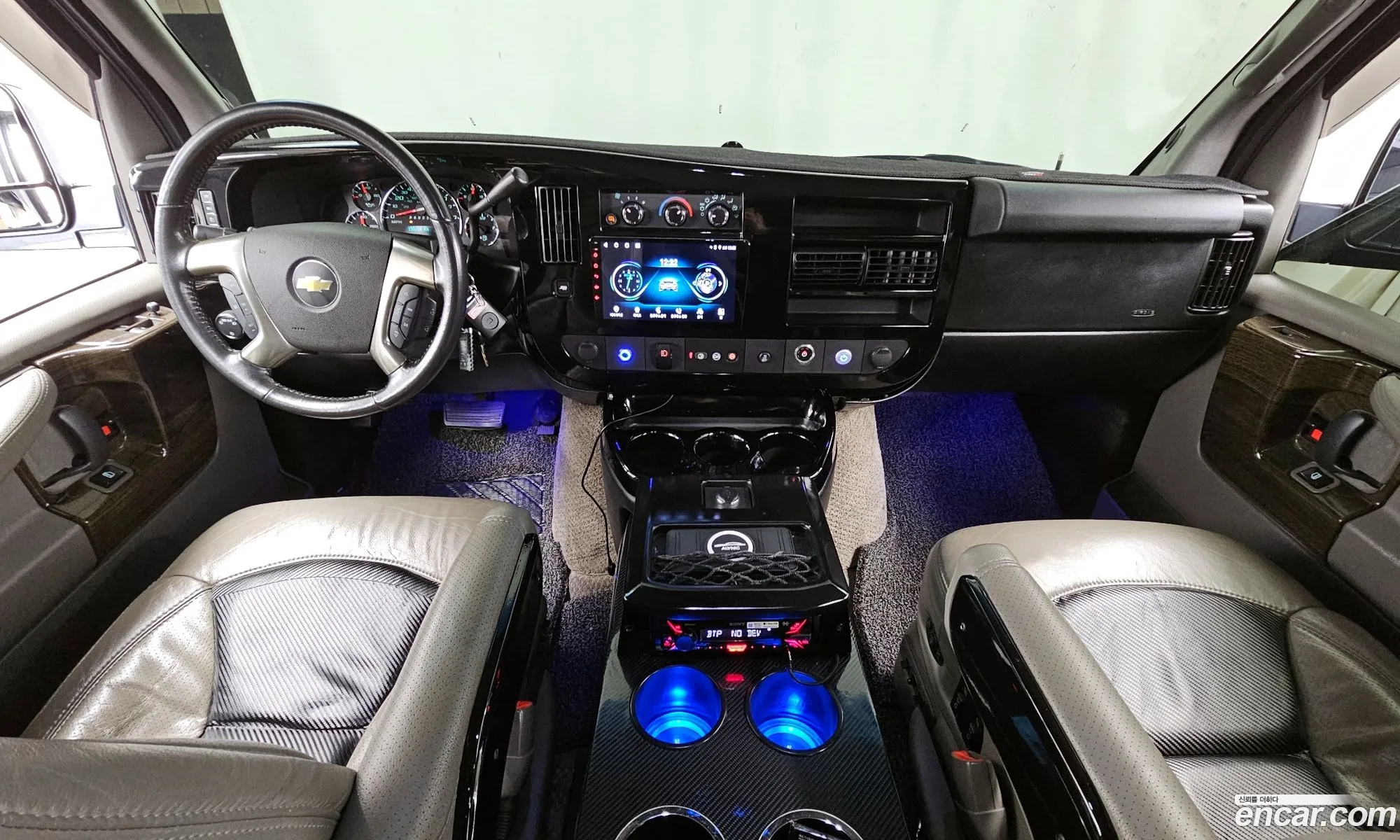 Chevrolet Express Van 2014 1GBSGDC49E1120847 — 7