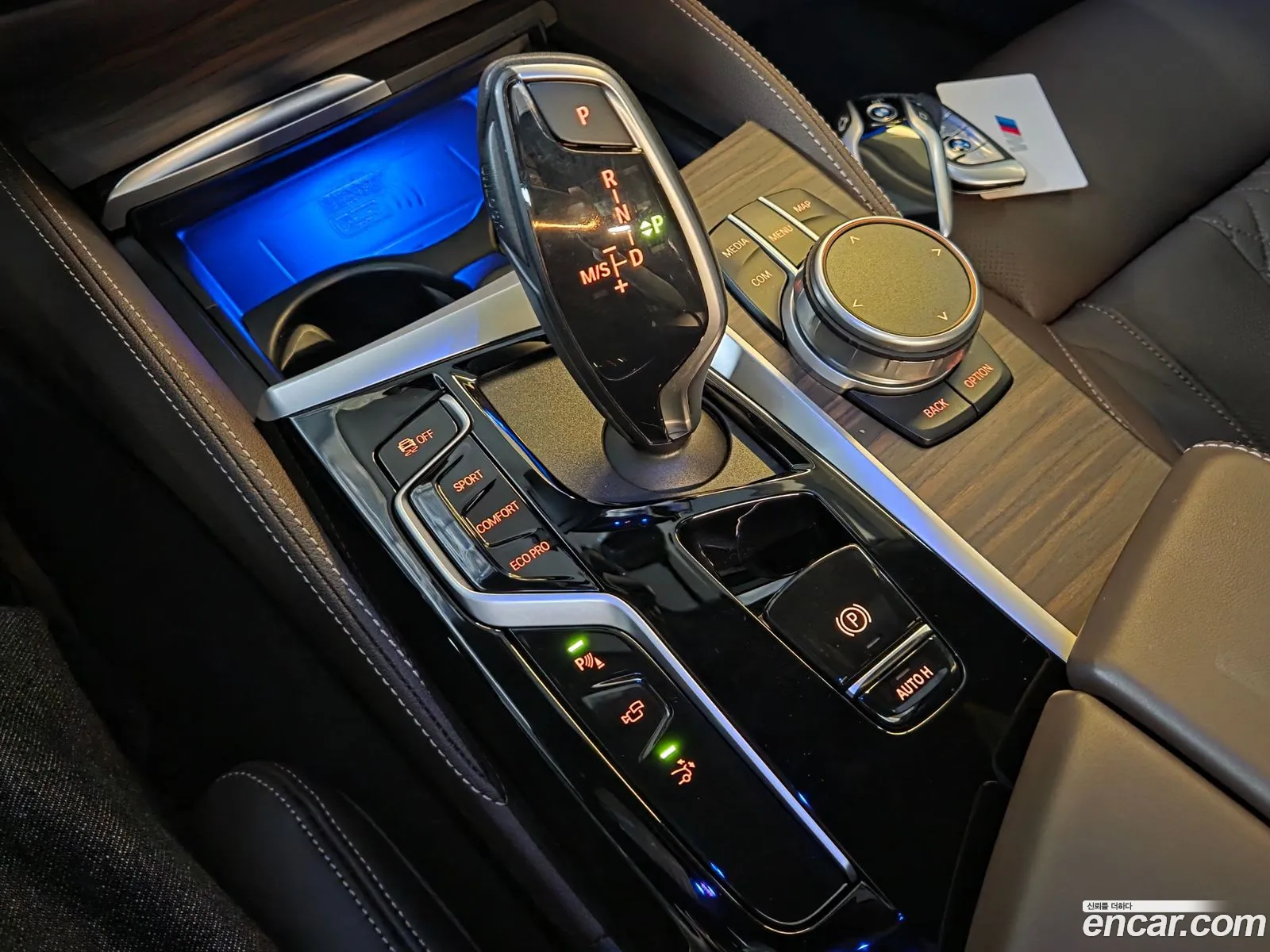 BMW 6 Series GT 2020 — 12