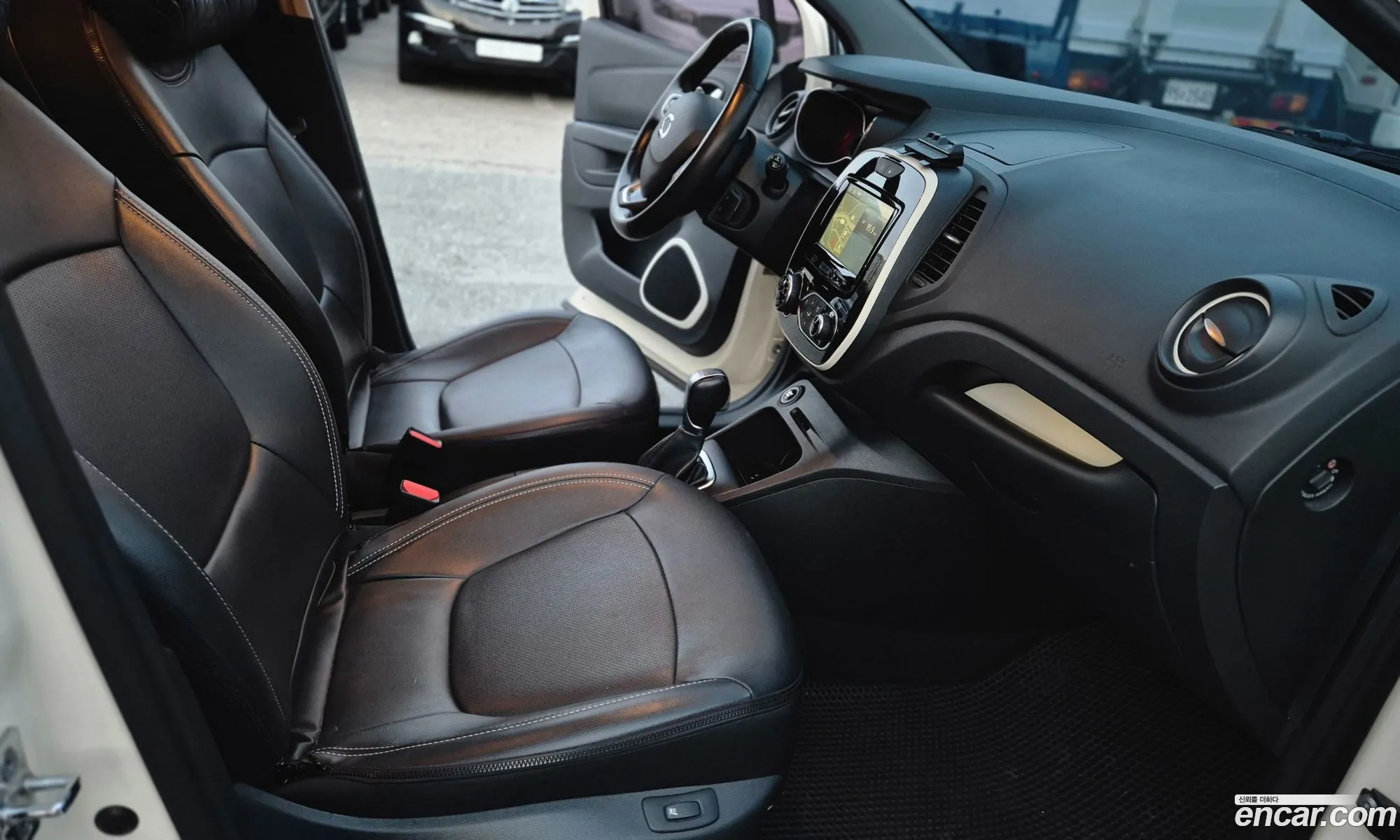 Renault Korea (Samsung) QM3 2017 — 4