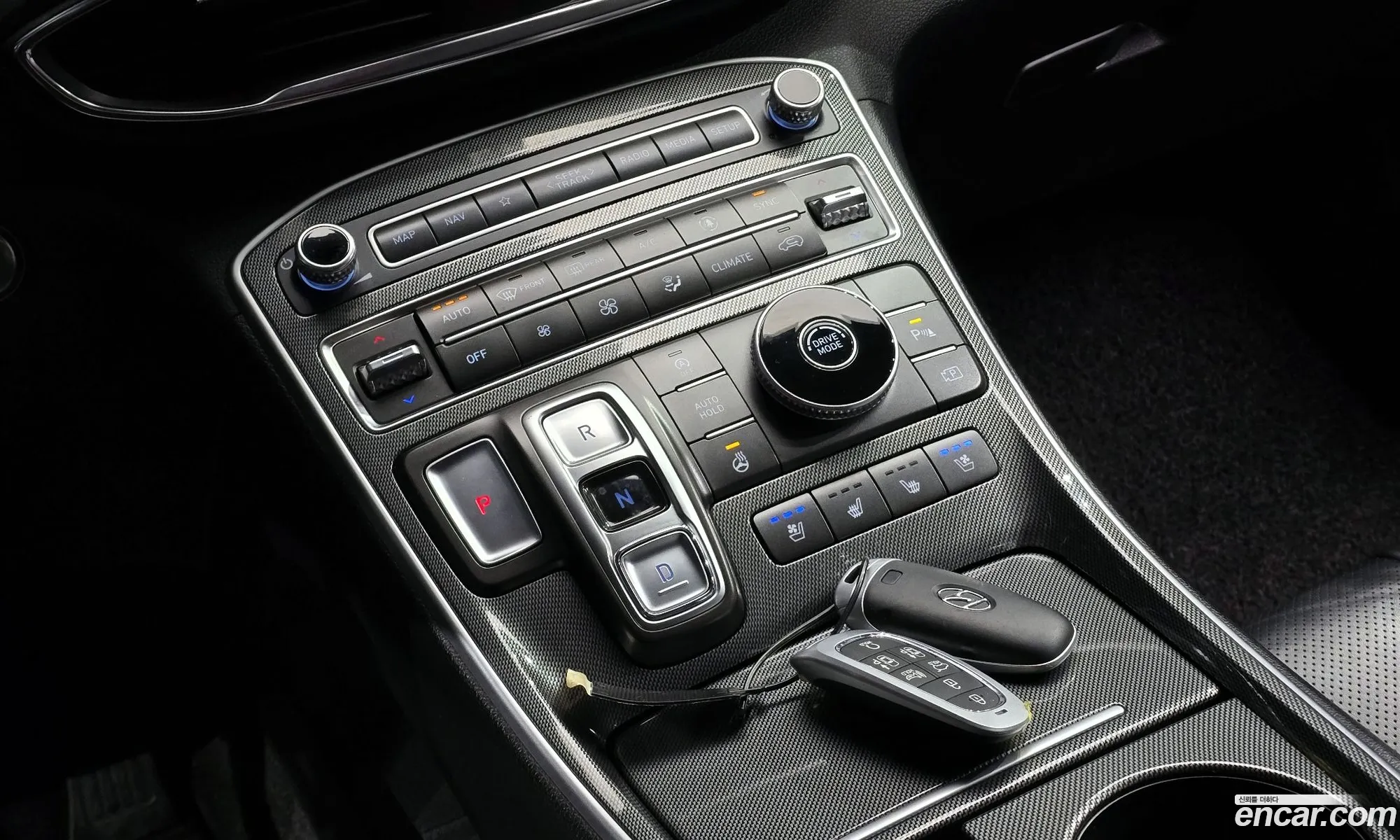 Hyundai Santa Fe 2021 — 17