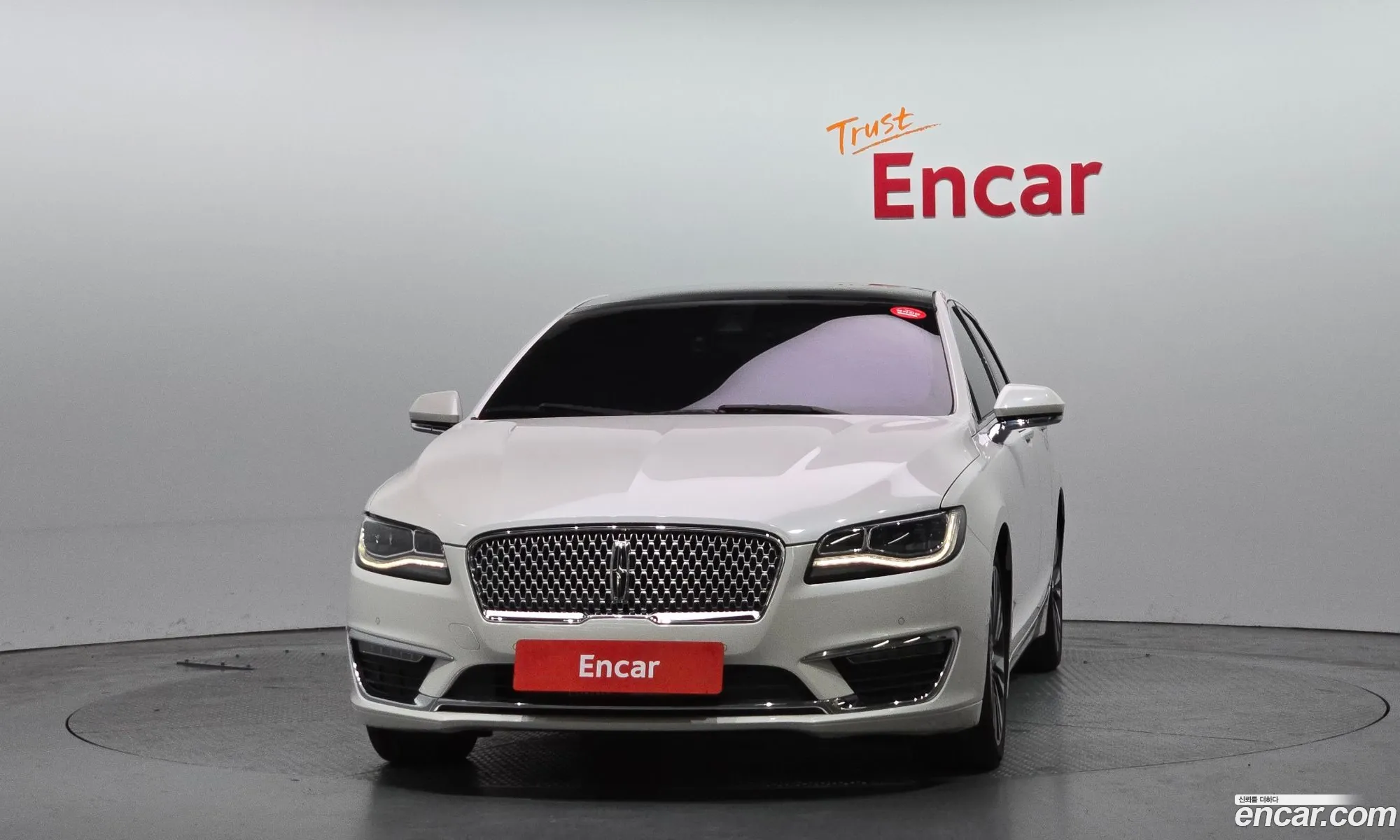 Lincoln MKZ 2019 3LN6L5E93KR610348 — 16