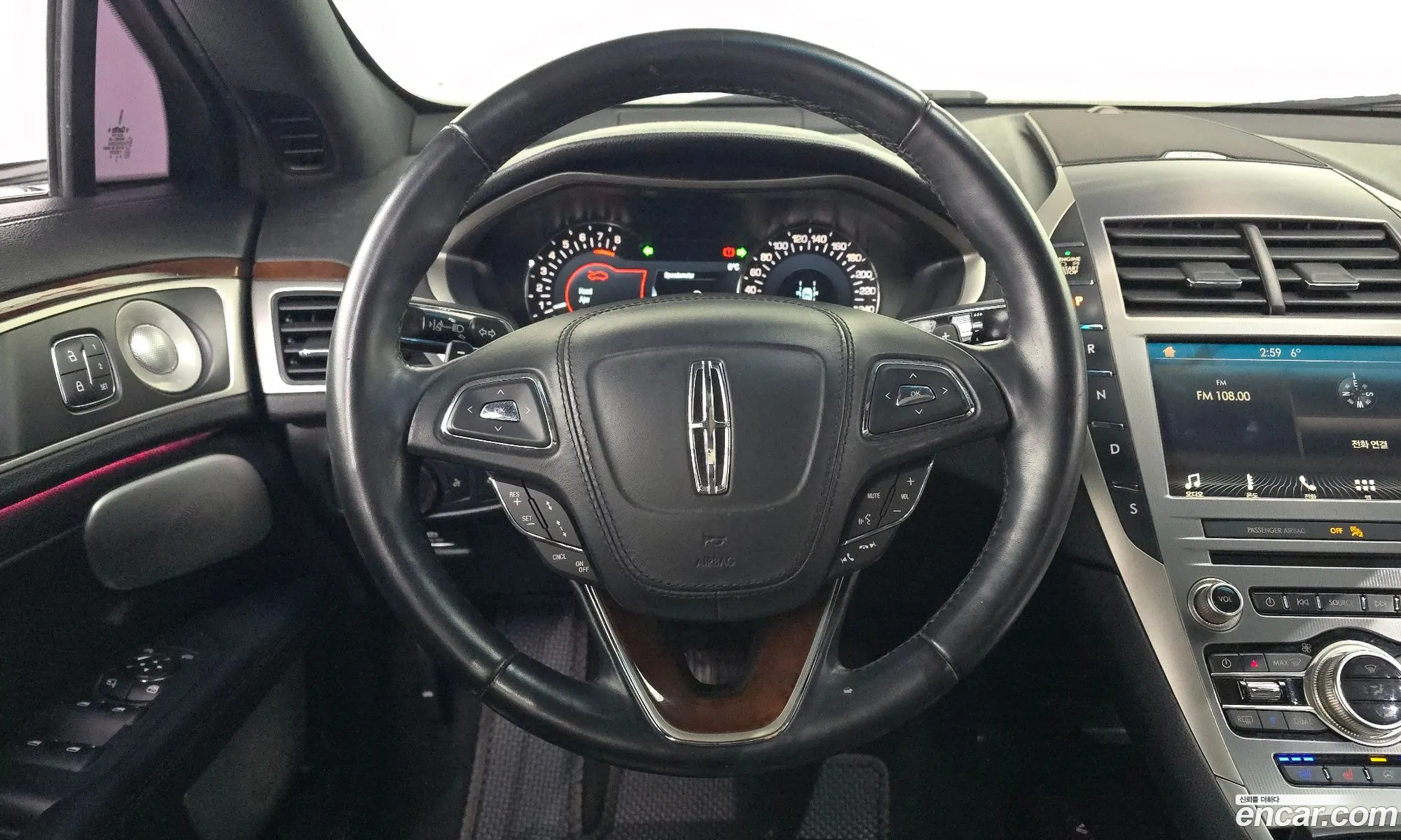 Lincoln MKZ 2019 3LN6L5E93KR610348 — 12