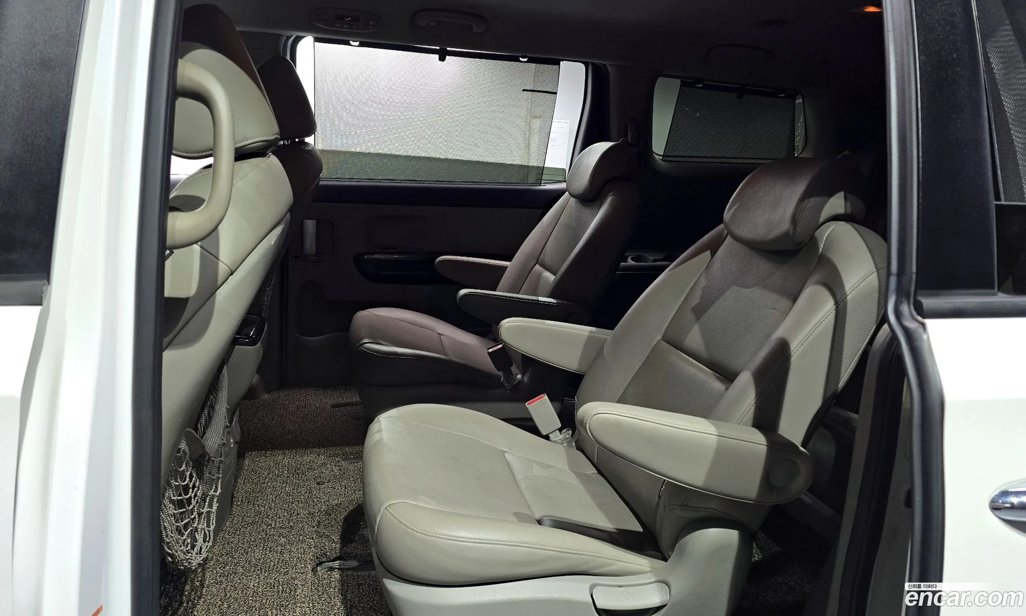 Kia Carnival 2014 — 8