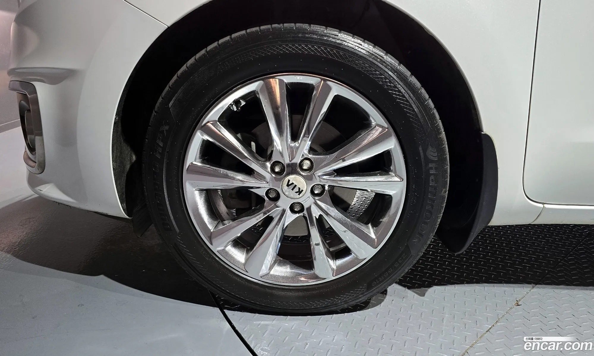 Kia Carnival 2014 — 13