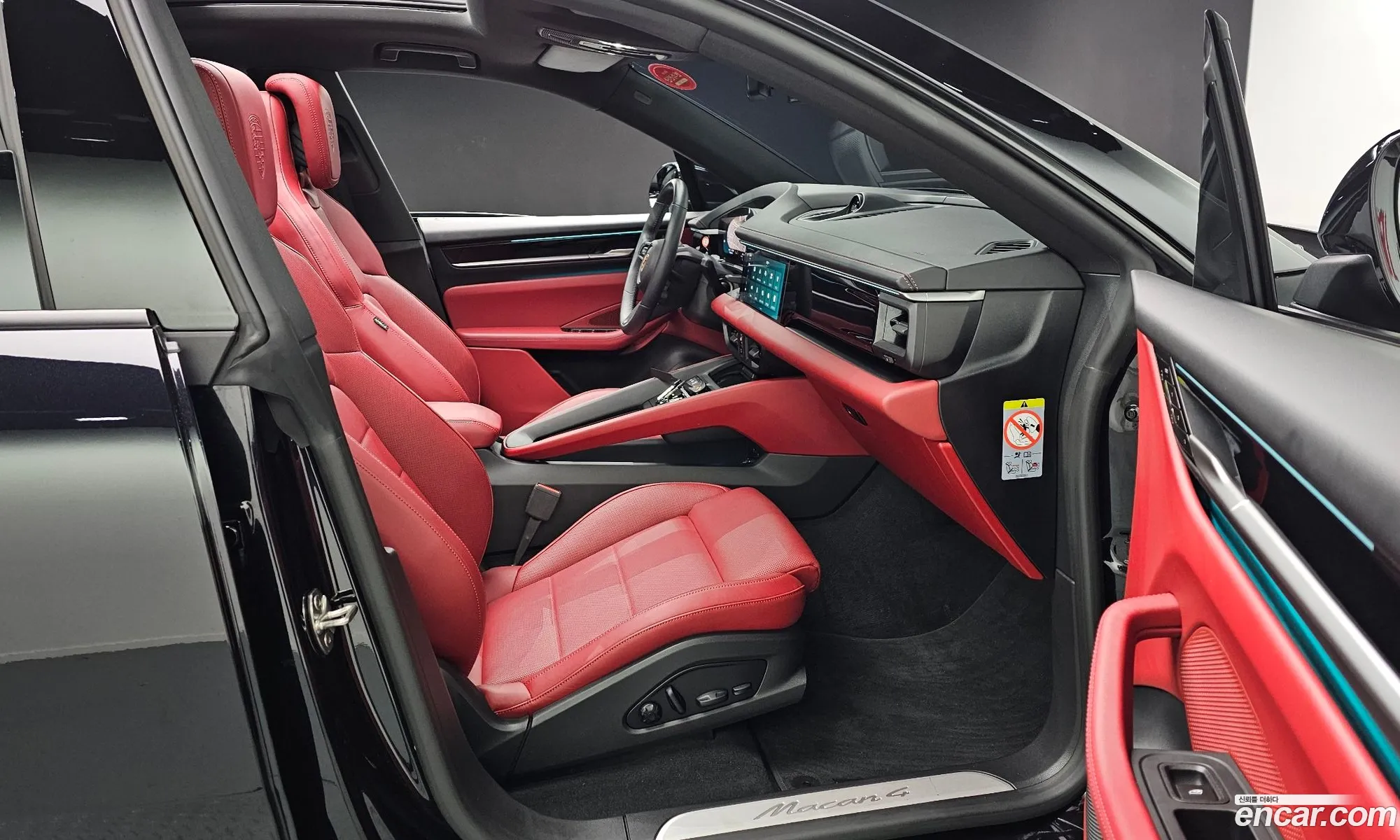 Porsche Macan EV 2025 WP1AA2XA9SL000474 — 17