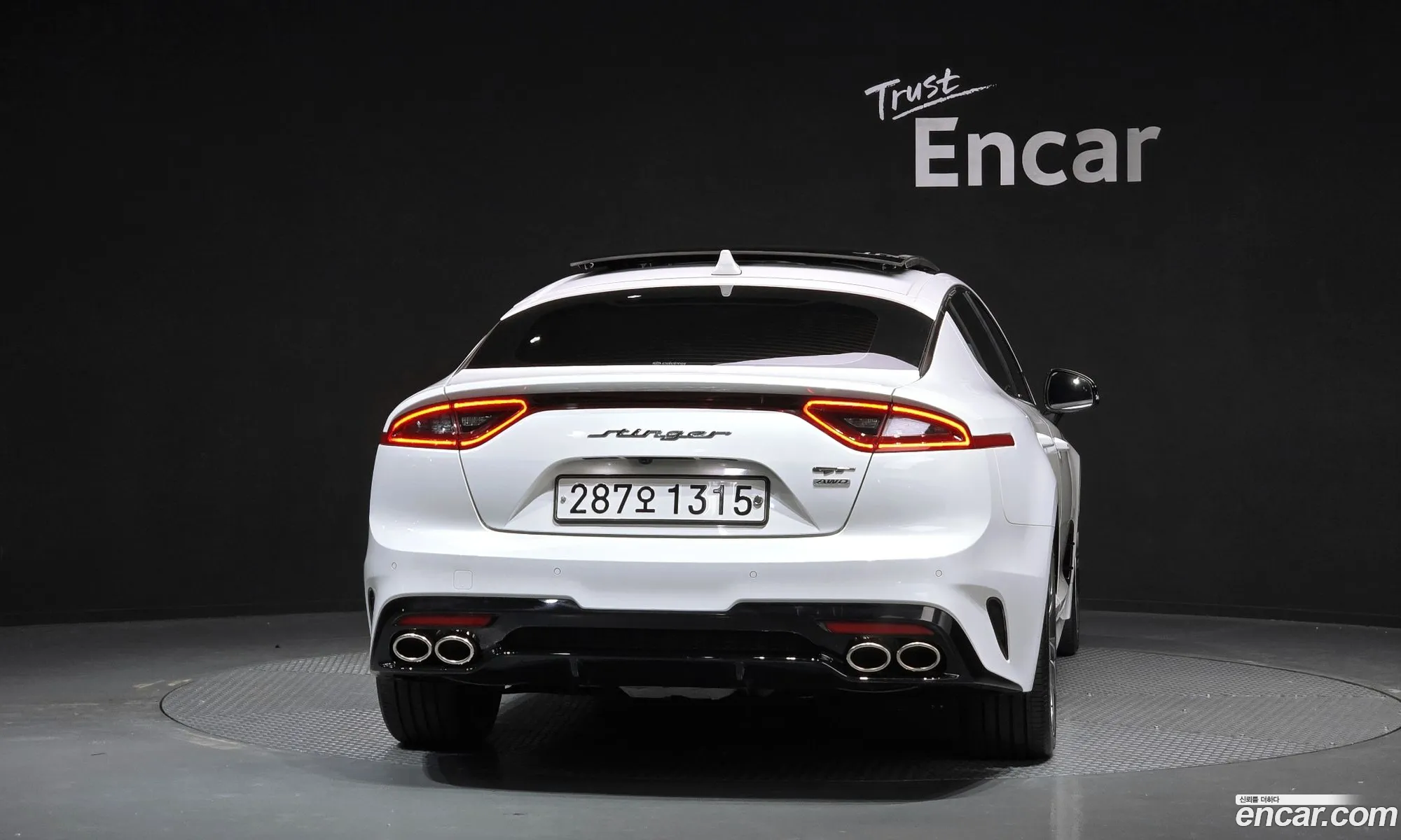 Kia Stinger 2020 — 16