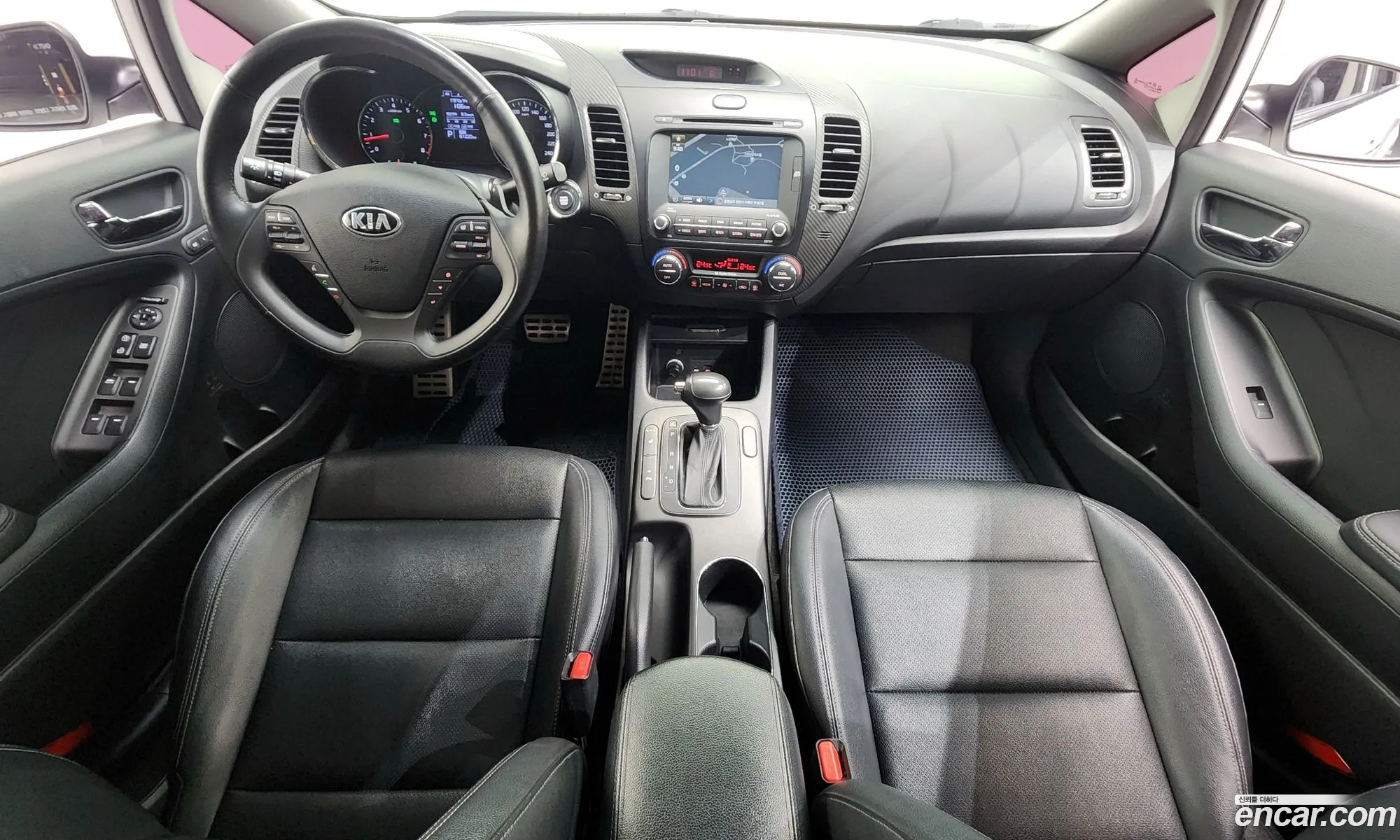 Kia K3 2013 — 16