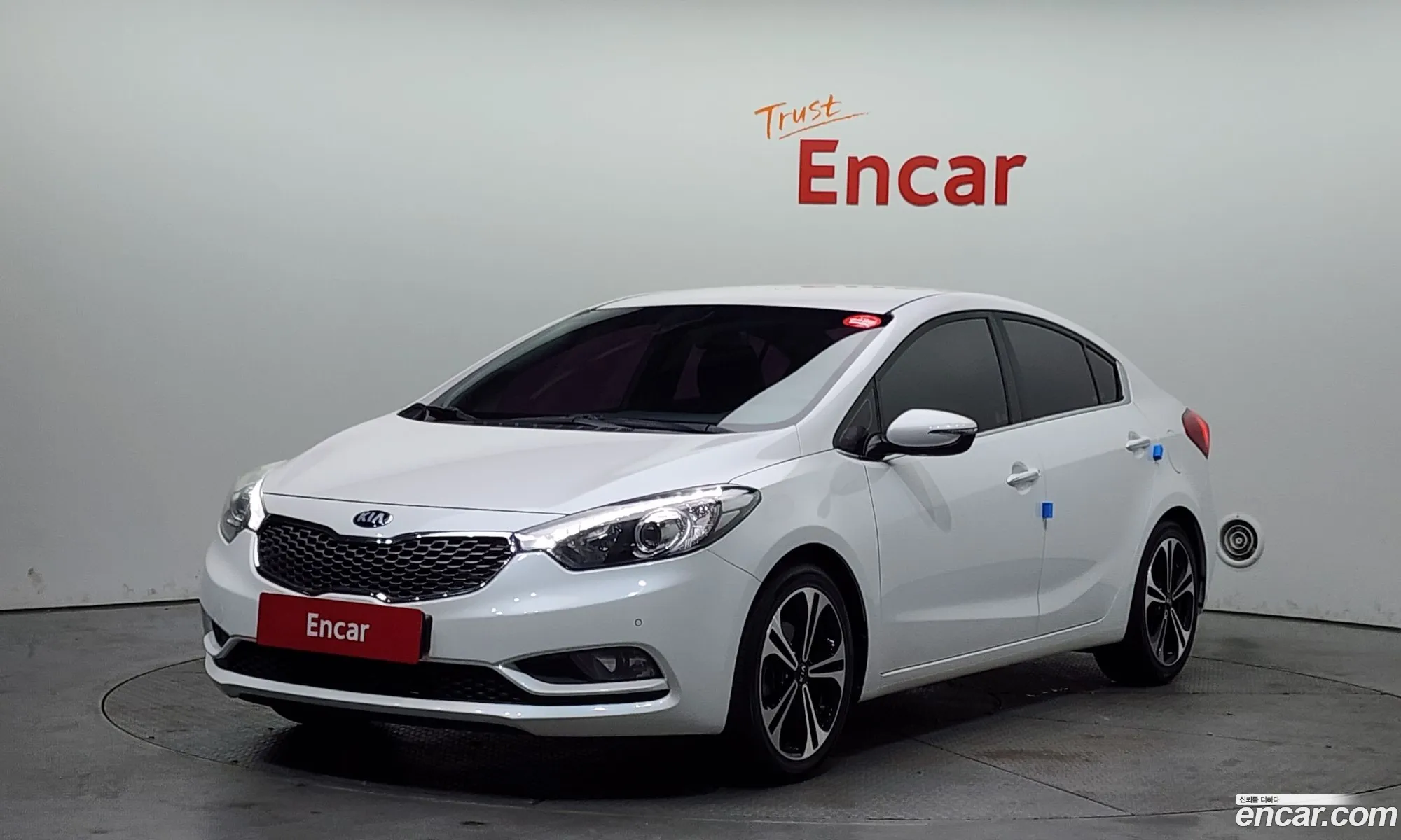 Kia K3 2013 — 20