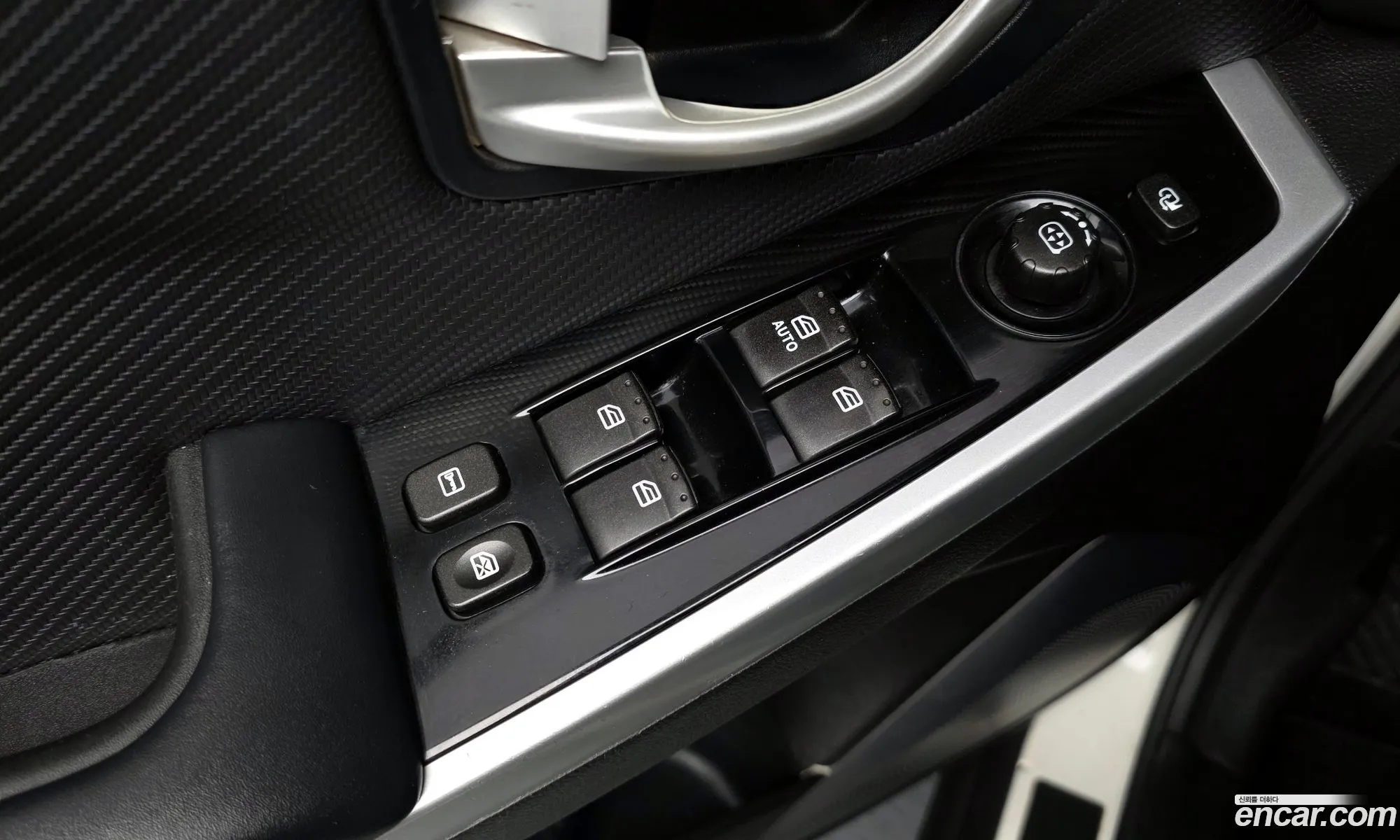 KG Mobility (SsangYong) Style Korando C 2017 — 5