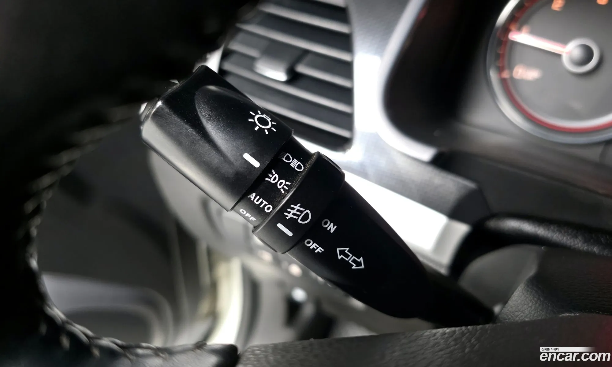 KG Mobility (SsangYong) Style Korando C 2017 — 13