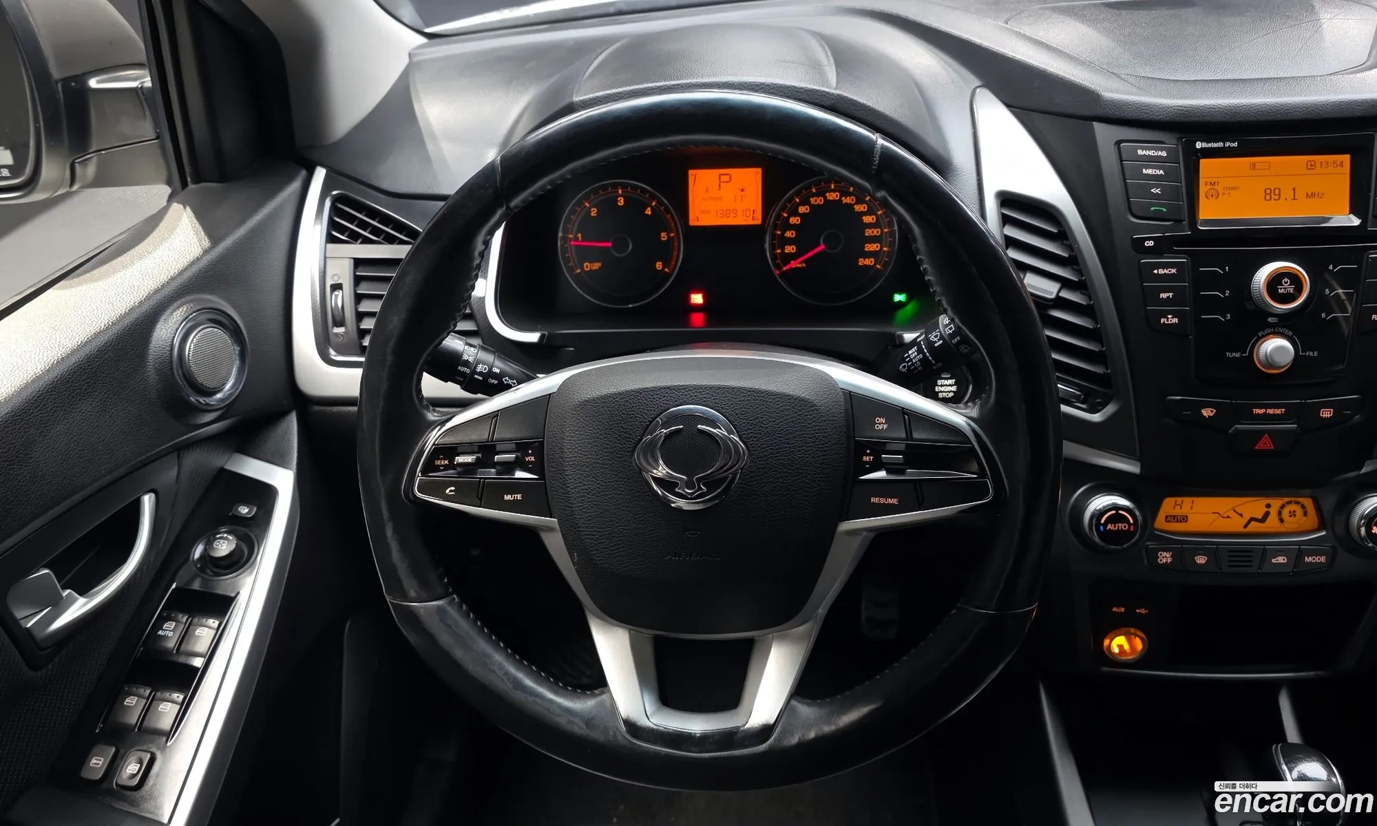 KG Mobility (SsangYong) Style Korando C 2017 — 17