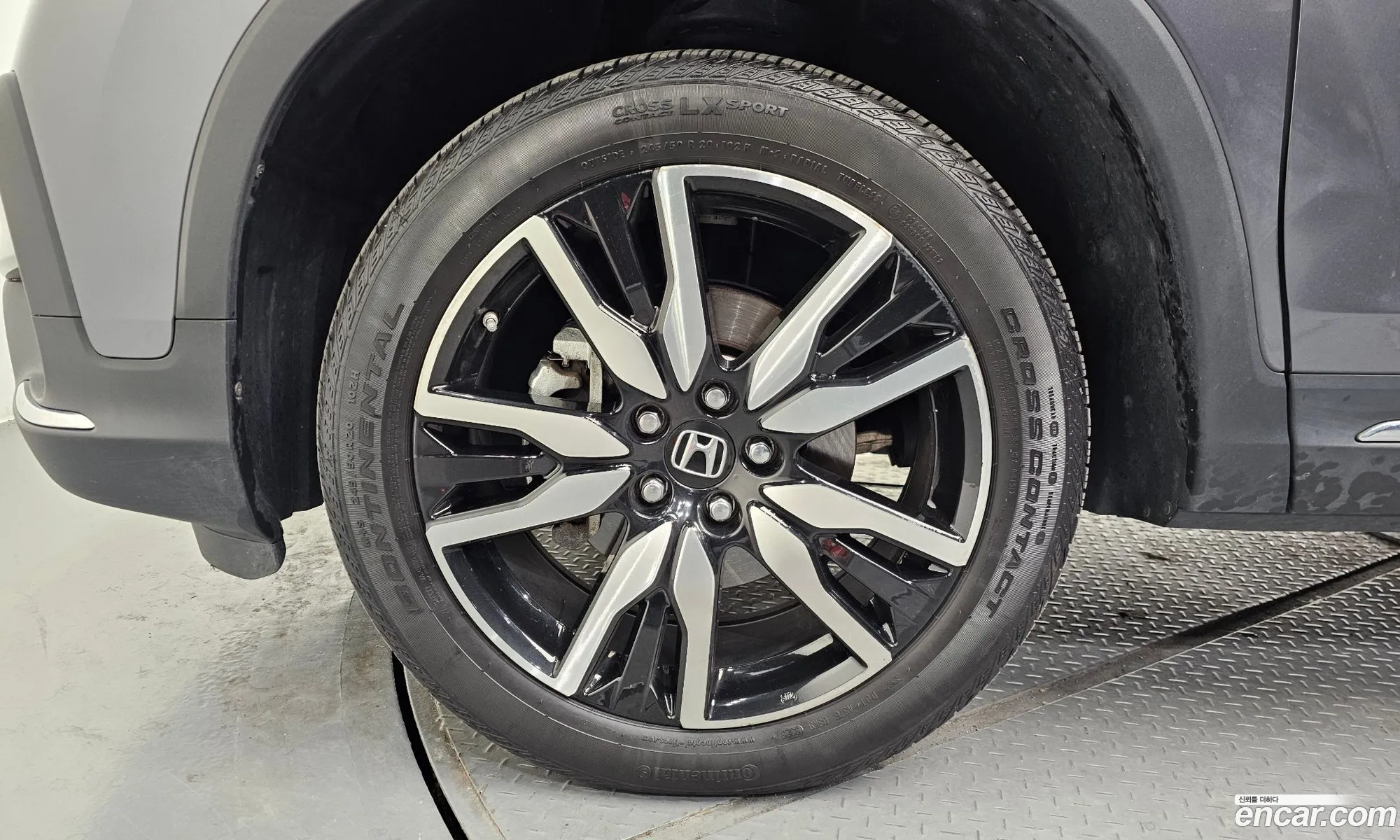 Honda Pilot 2018 5FNYF6800KB200013 — 12