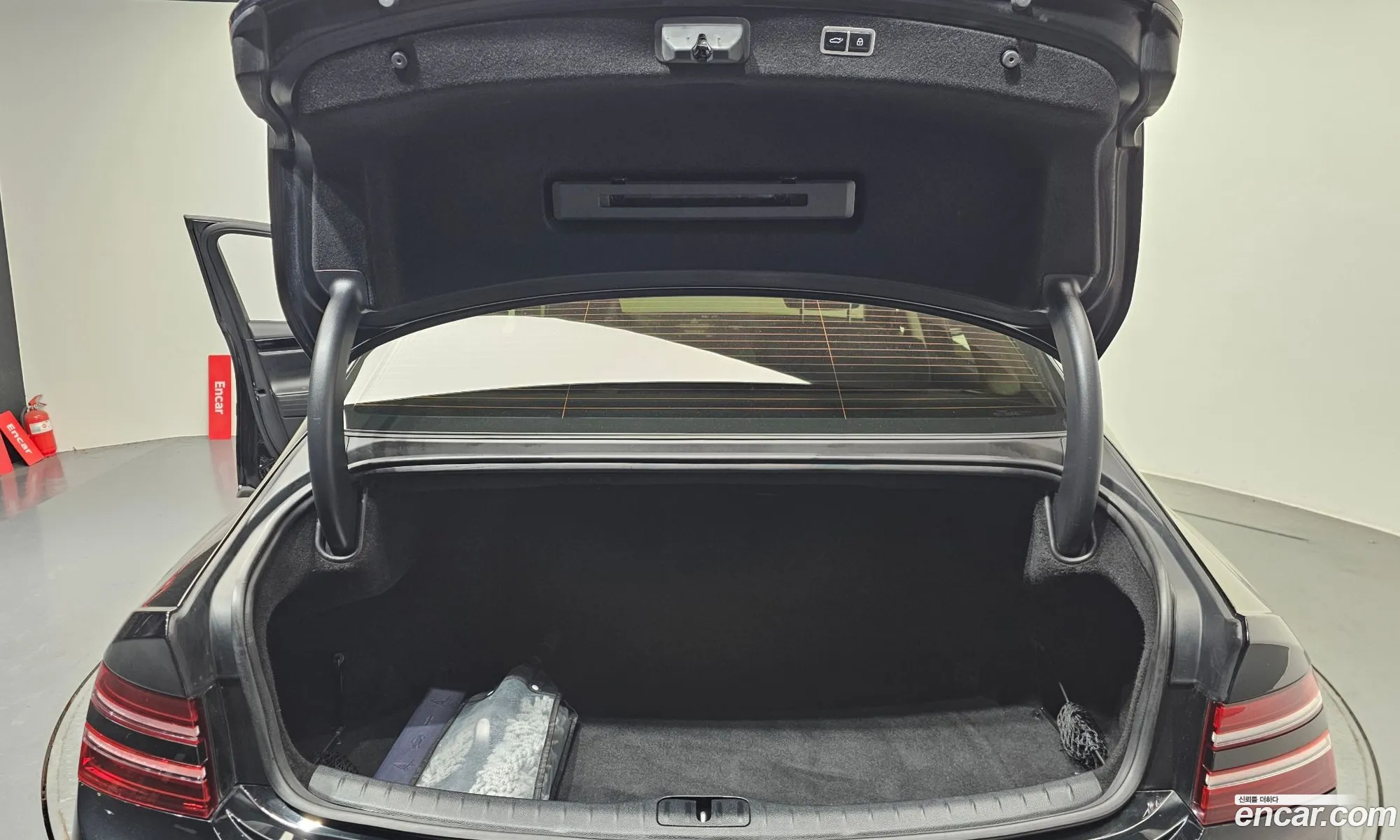 Genesis G80 2021 — 2