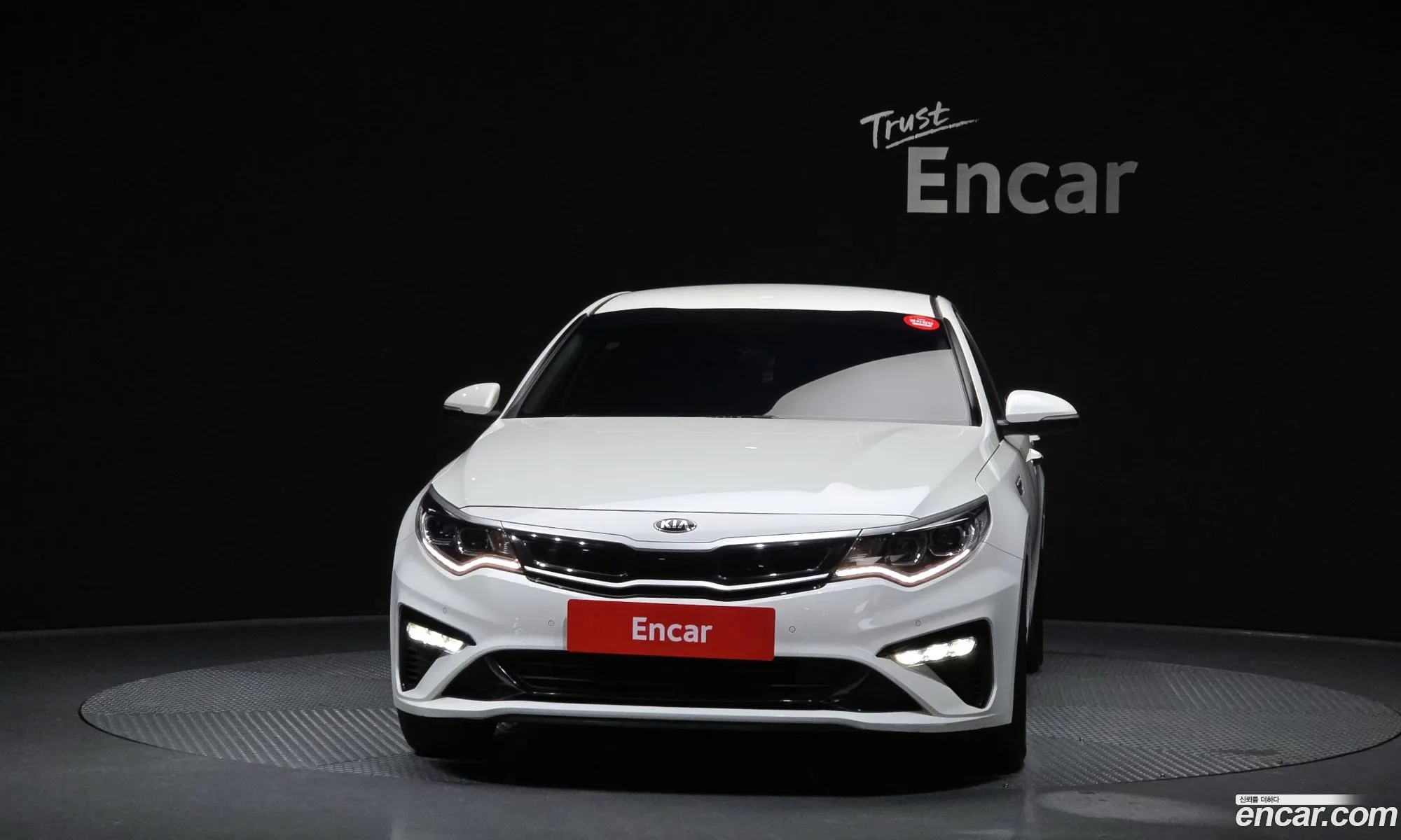 Kia K5 Hybrid 2018 — 10