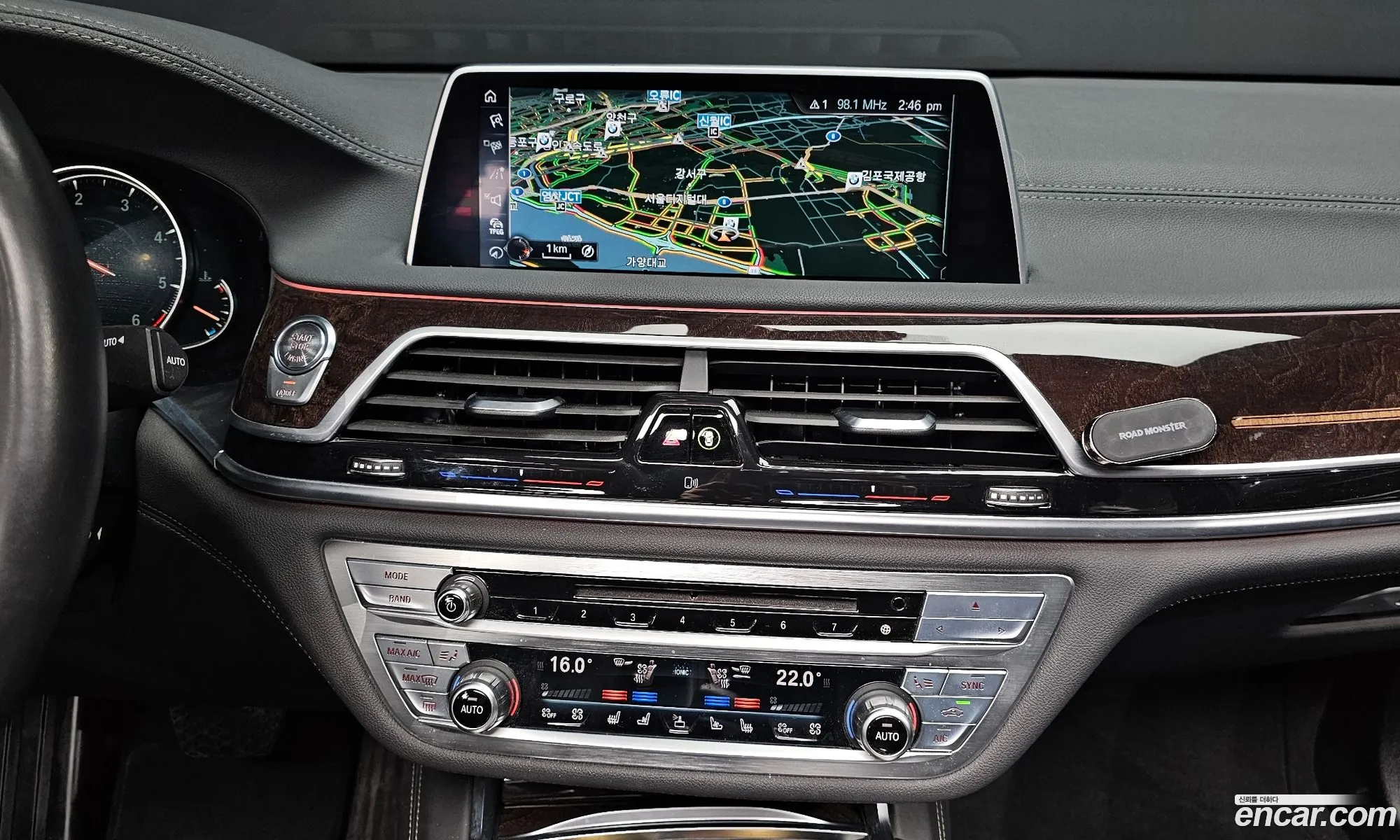 BMW 7 Series 2016 WBA7C4108GG526046 — 5
