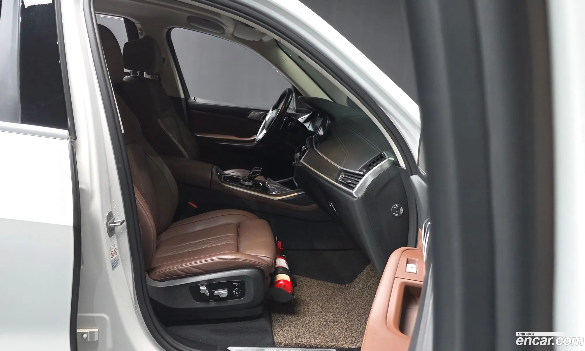 BMW X7 2021 WBATB4105M9F83647 — 9
