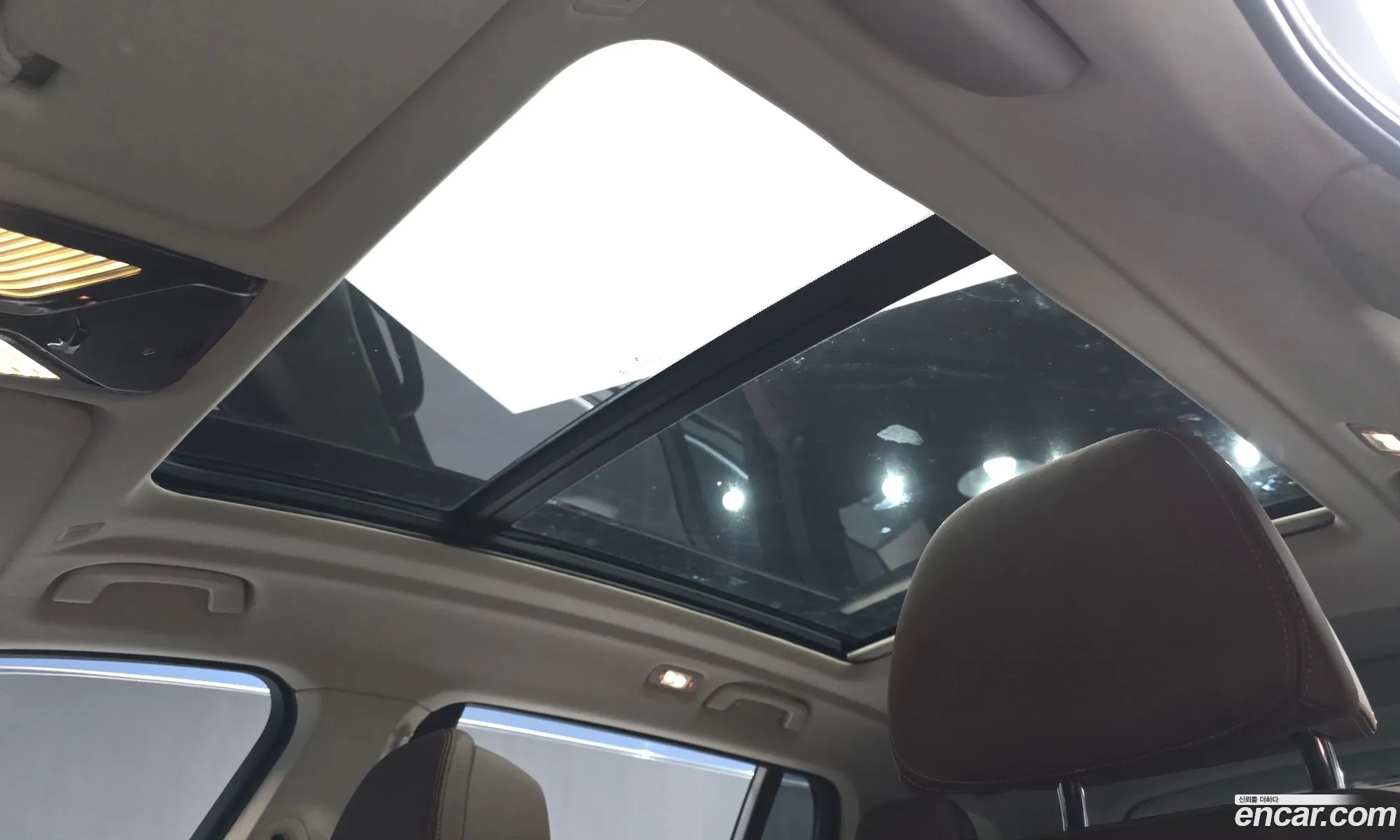 BMW X7 2021 WBATB4105M9F83647 — 6