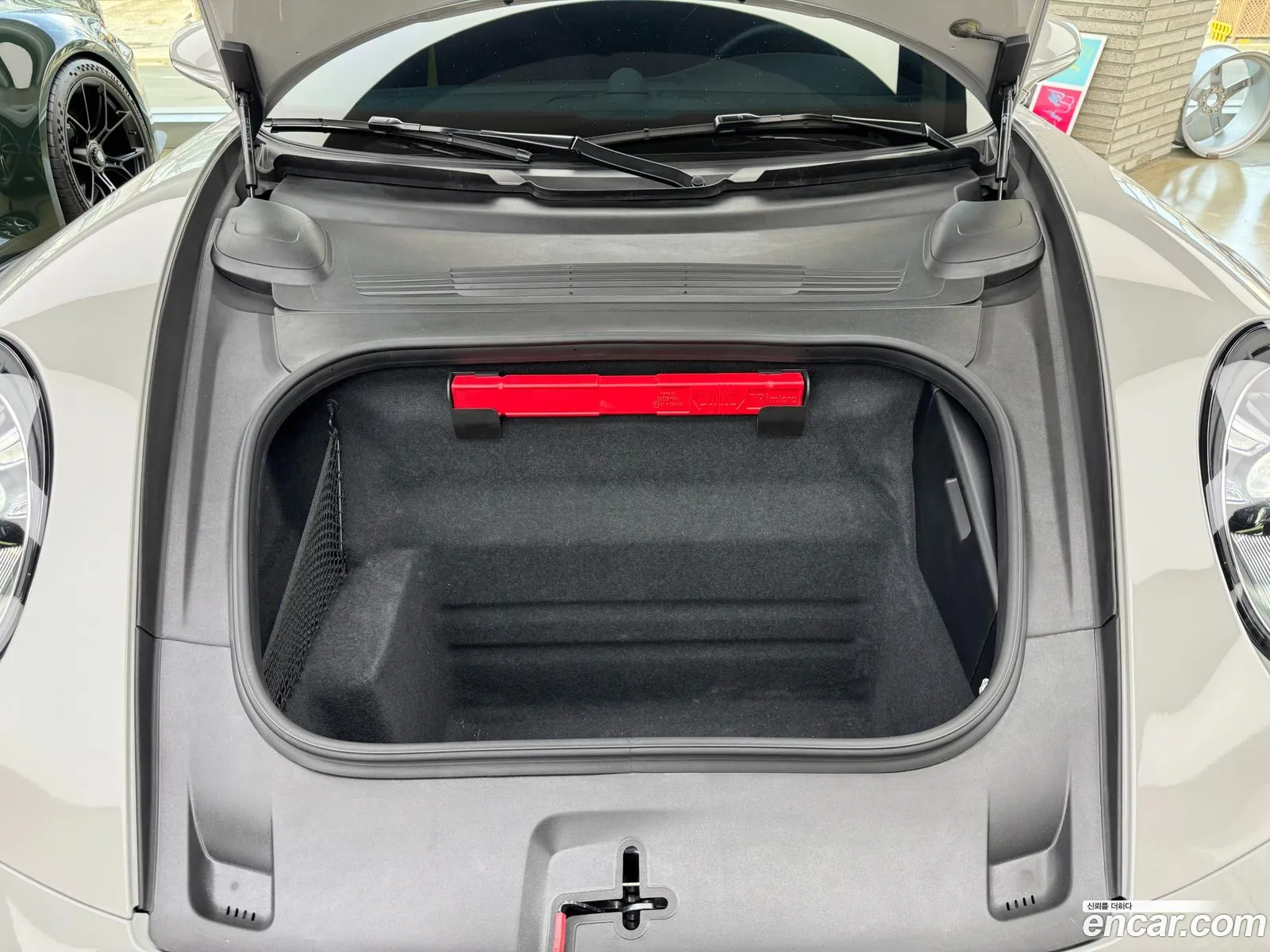 Porsche 911 2023 — 12