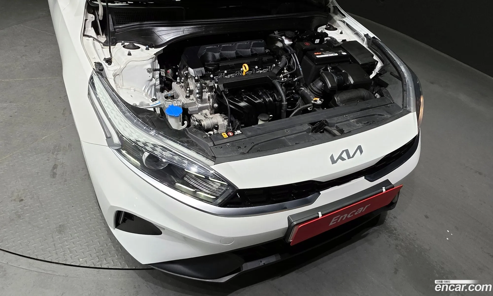 Kia K3 2022 — 3