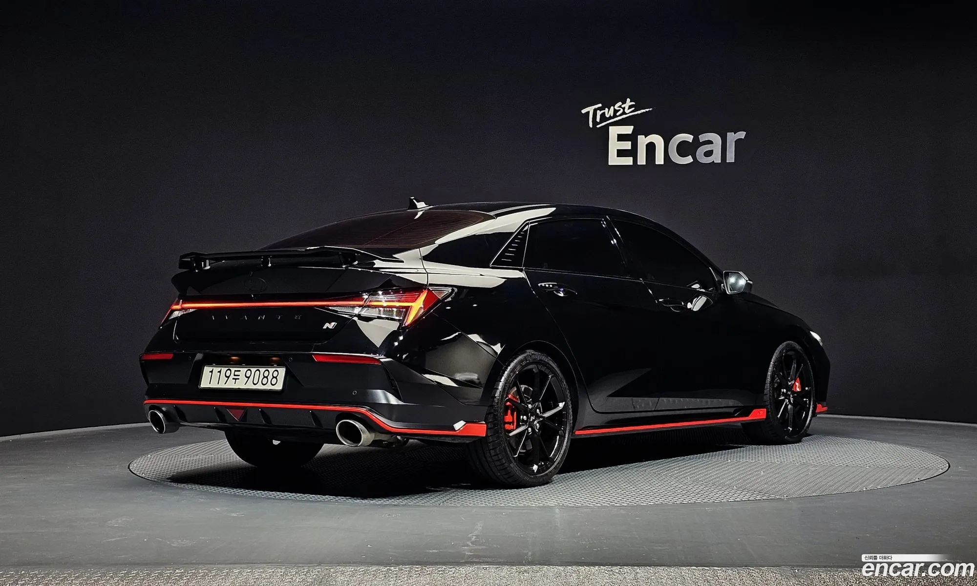 Hyundai Elantra 2025 — 16