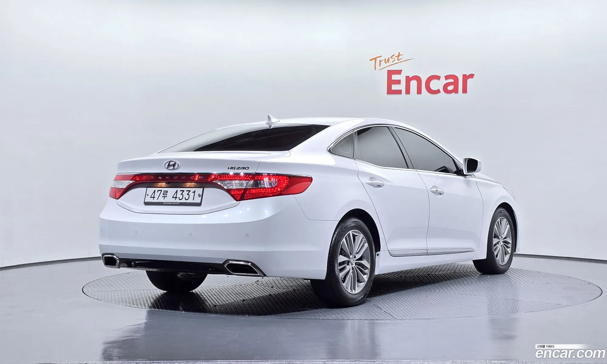 Hyundai Grandeur HG 2015 — 16