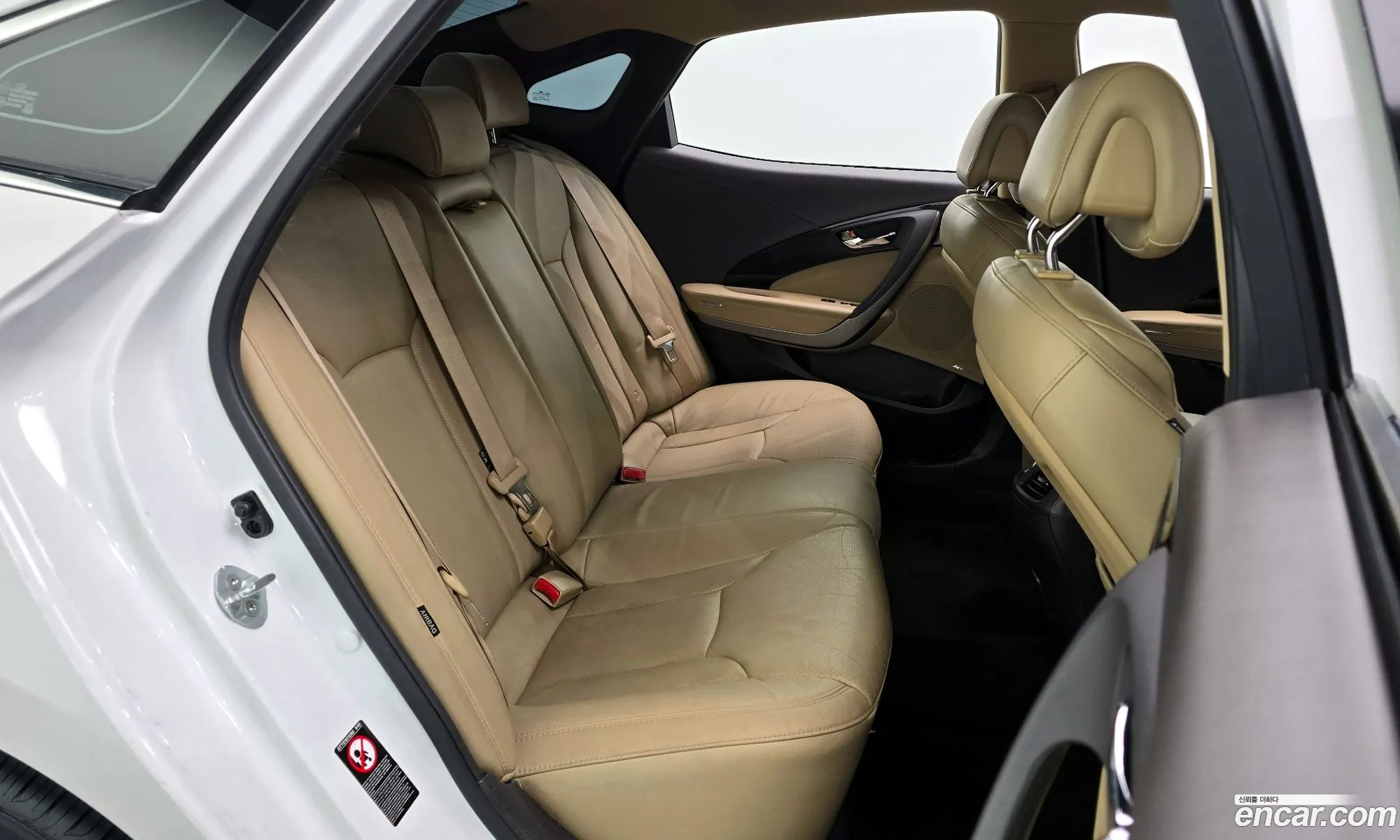 Hyundai Grandeur HG 2015 — 19