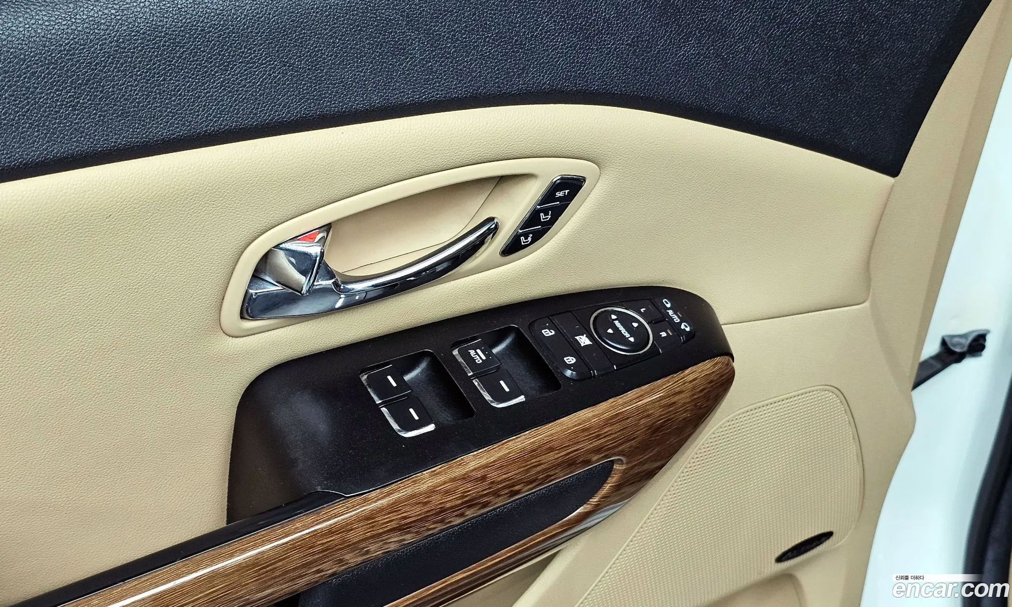 Kia Carnival 2015 — 17