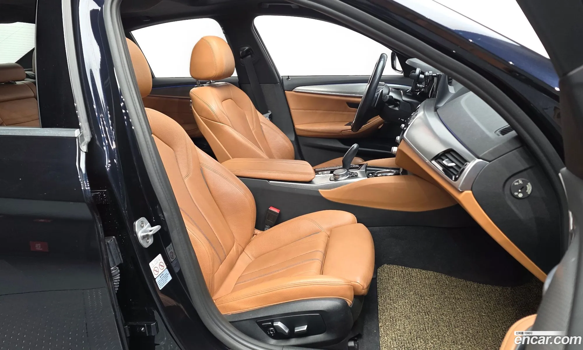 BMW 5 Series 2017 WBAJC3105JG995652 — 3