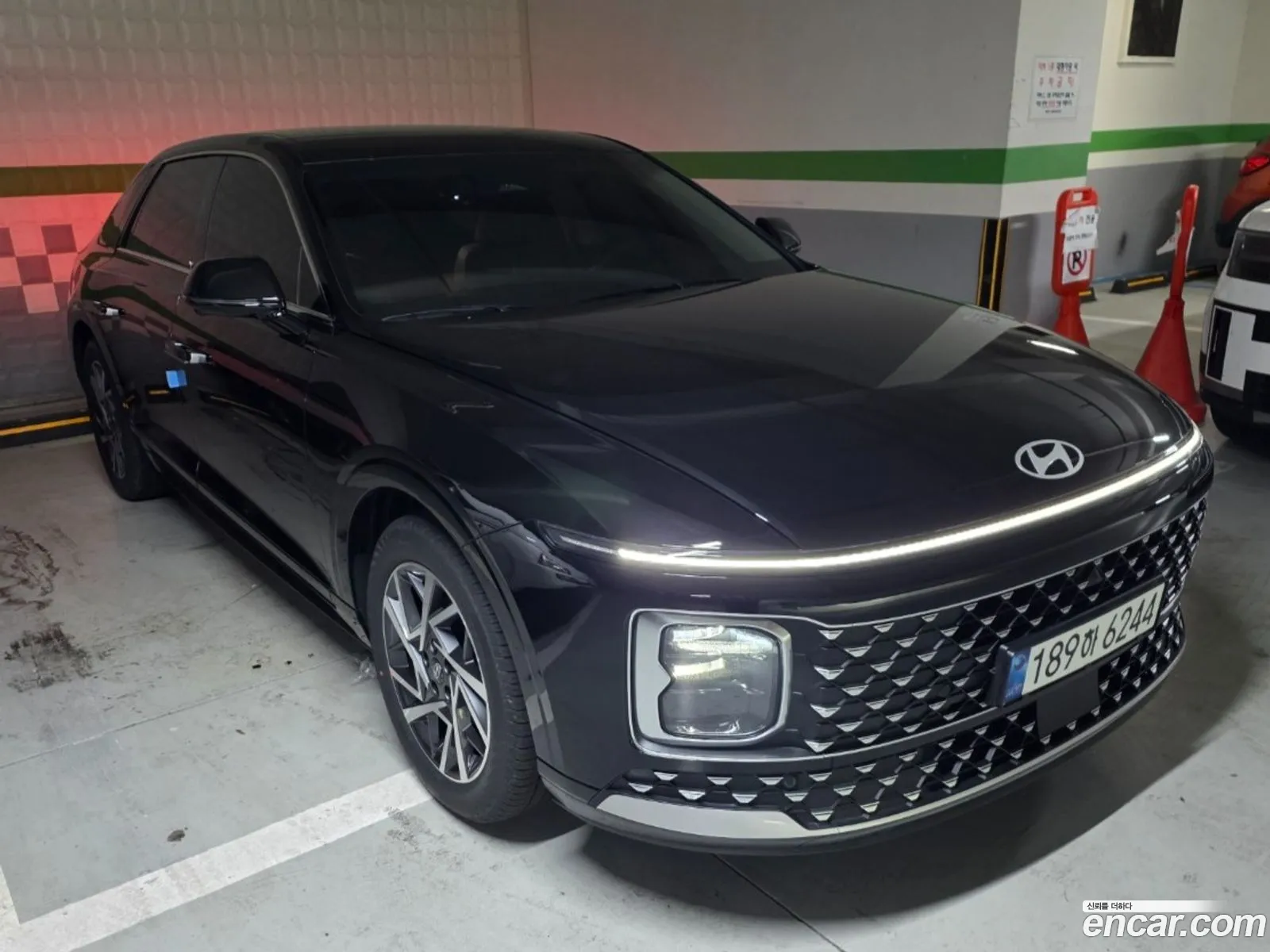 Hyundai Grandeur Hybrid 2026 — 8