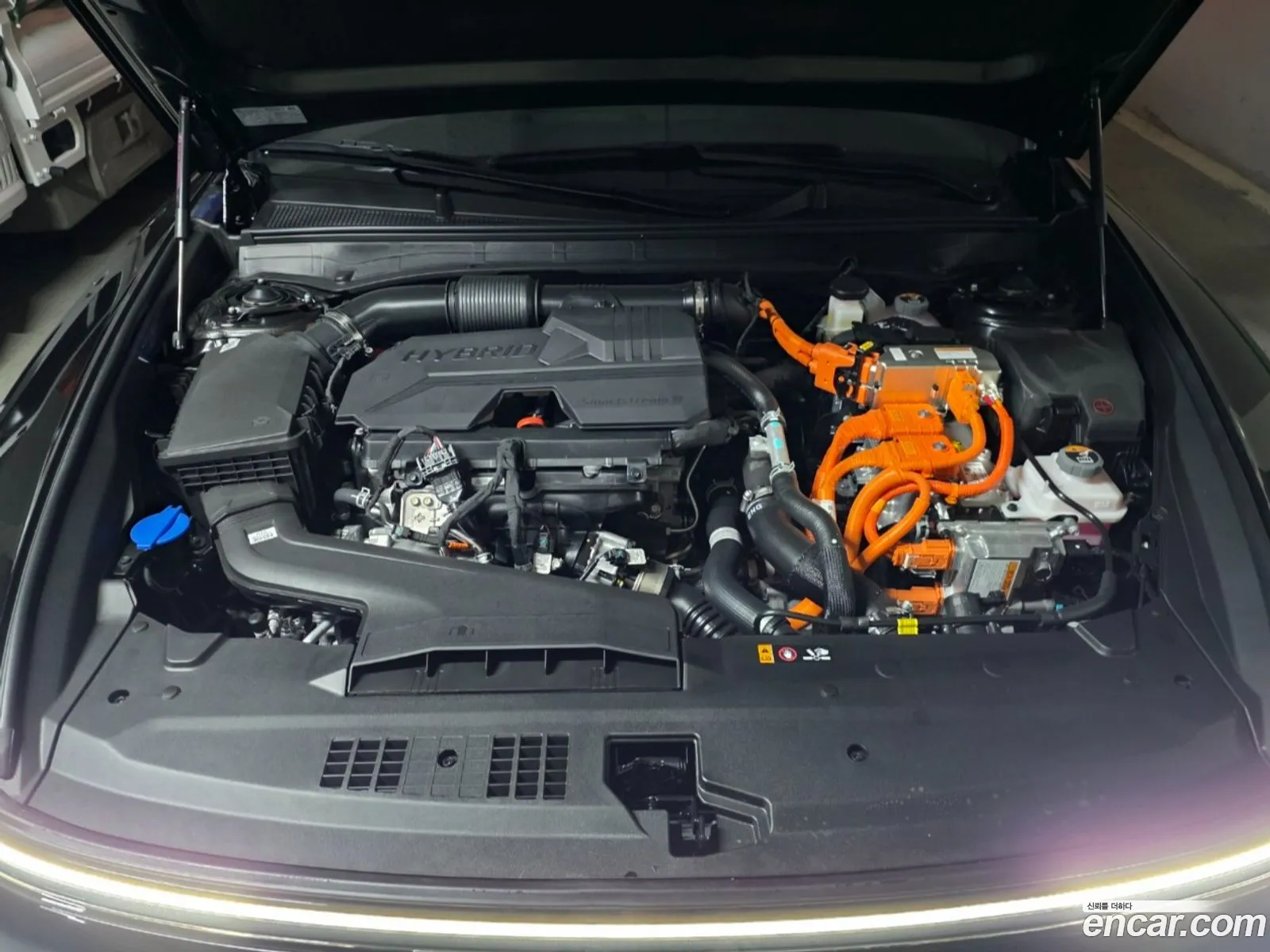Hyundai Grandeur Hybrid 2026 — 2