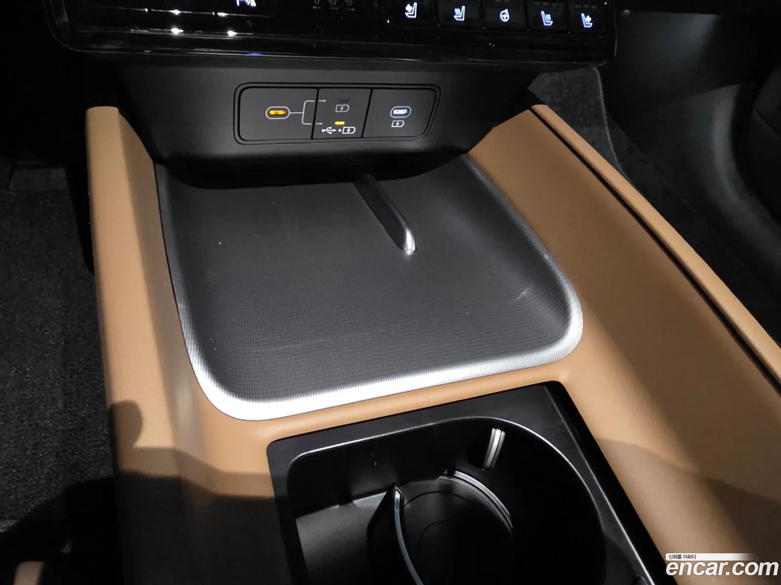 Hyundai Grandeur Hybrid 2026 — 11