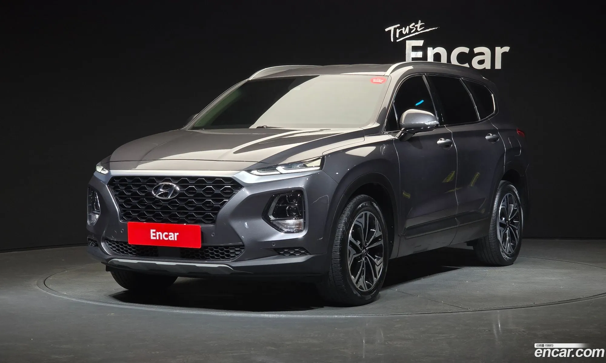Hyundai Santa Fe TM 2018 — 2