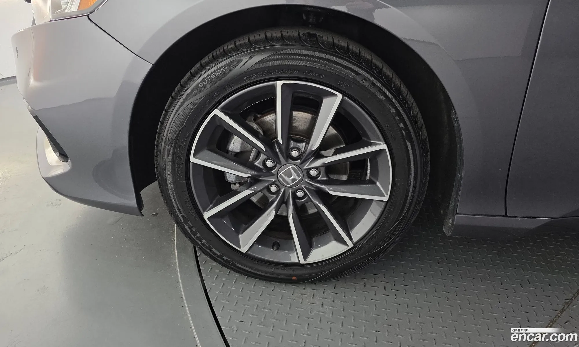 Honda Accord 10th Gen 2021 — 12