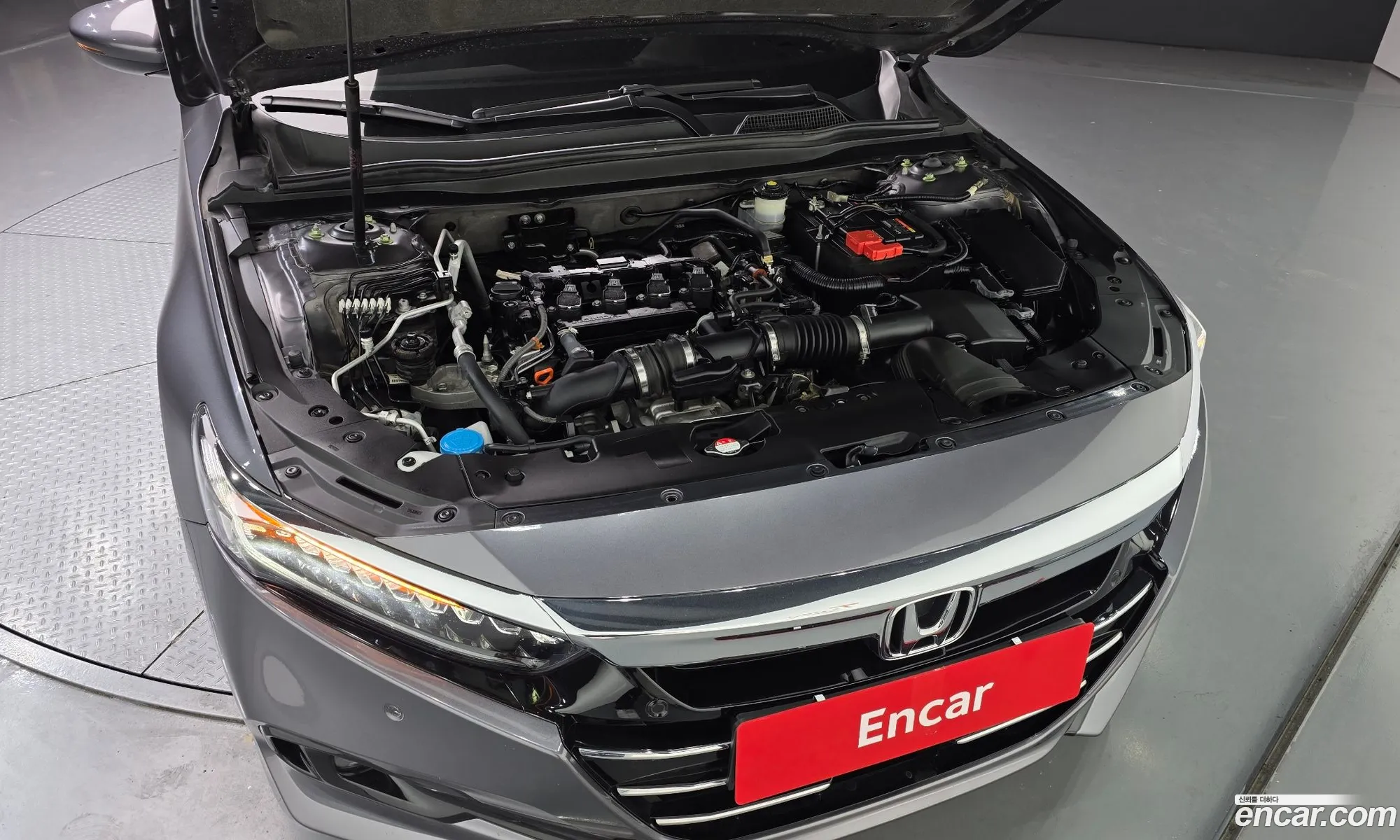 Honda Accord 10th Gen 2021 — 10